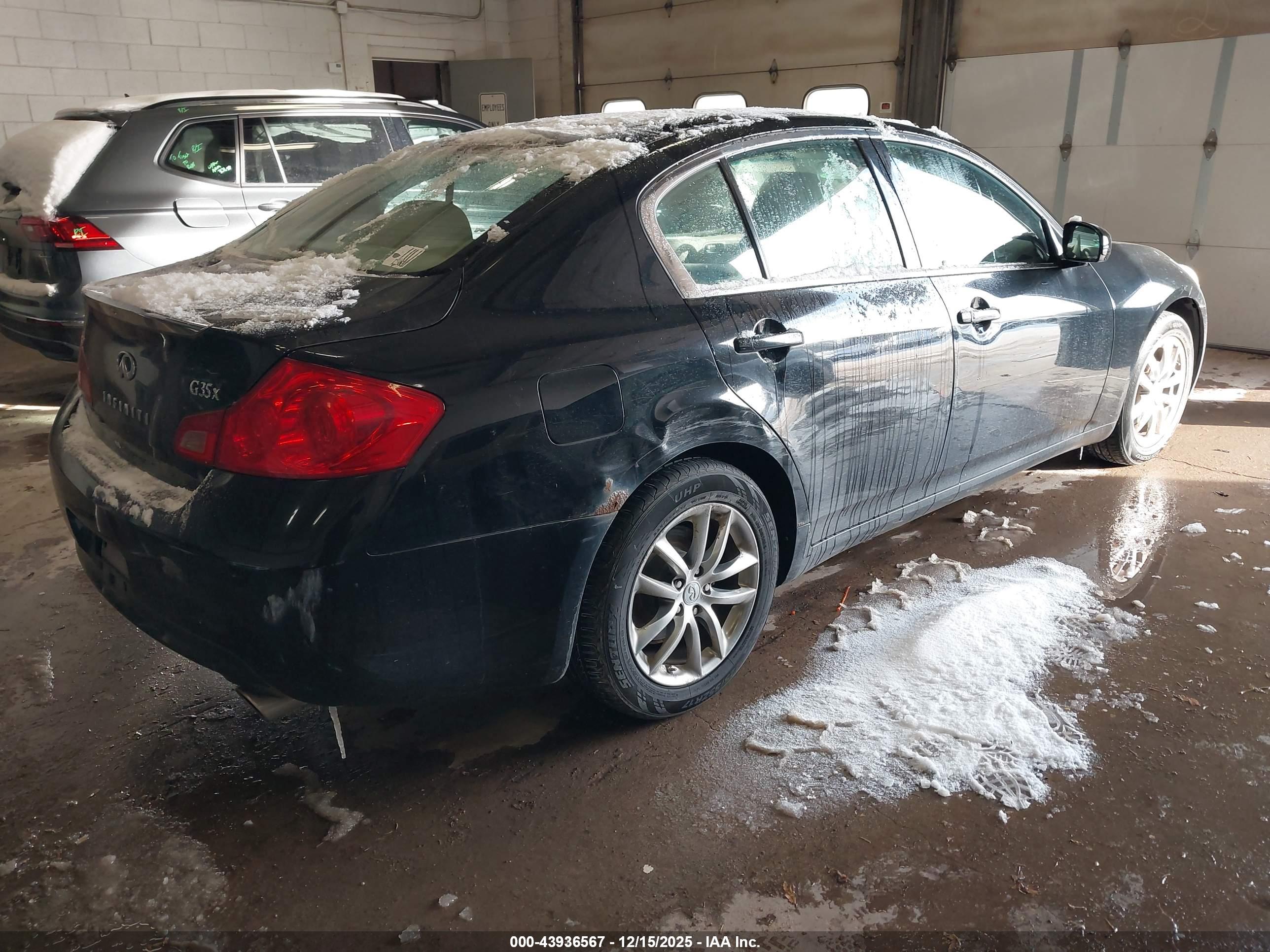INFINITI G35X image 4