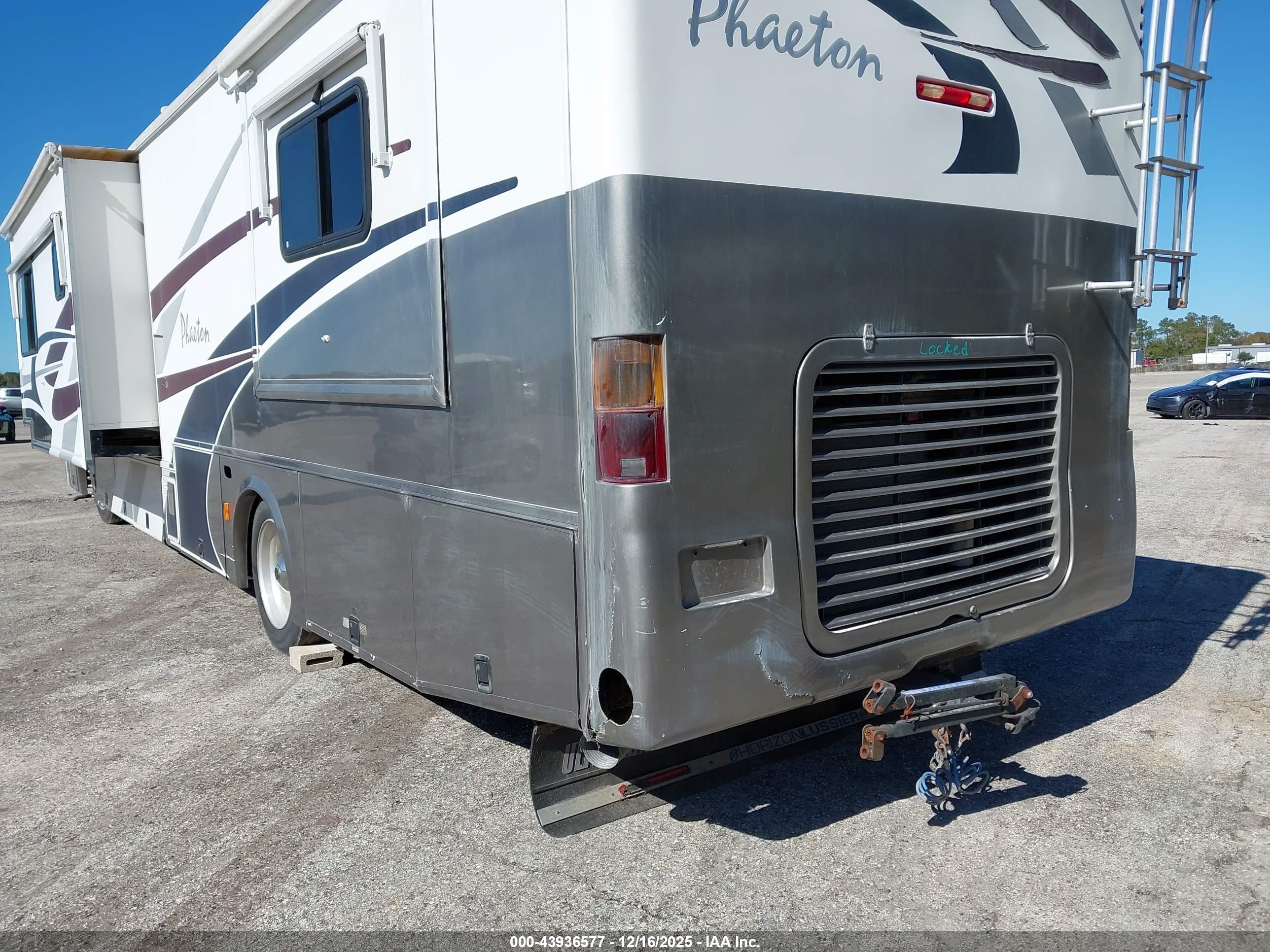 FREIGHTLINER PHAETON image 6