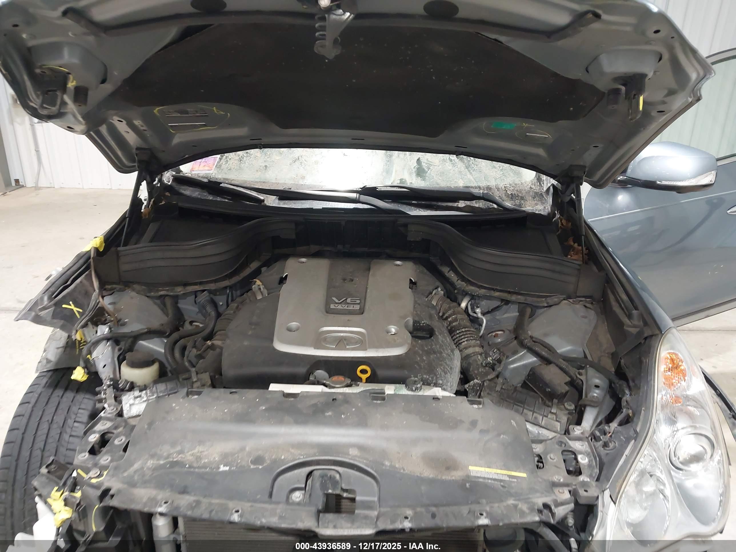 INFINITI QX50 image 10