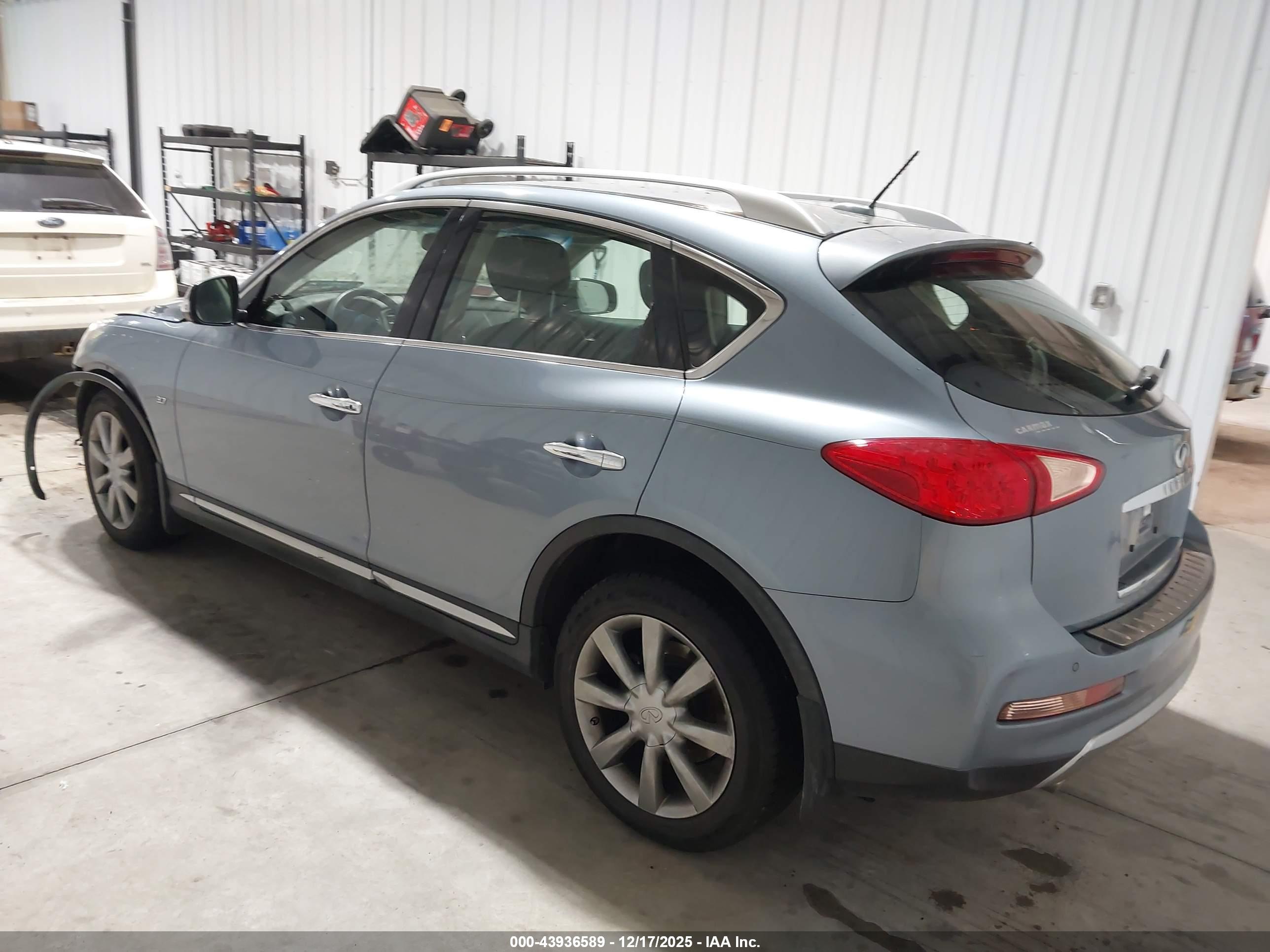 INFINITI QX50 image 3