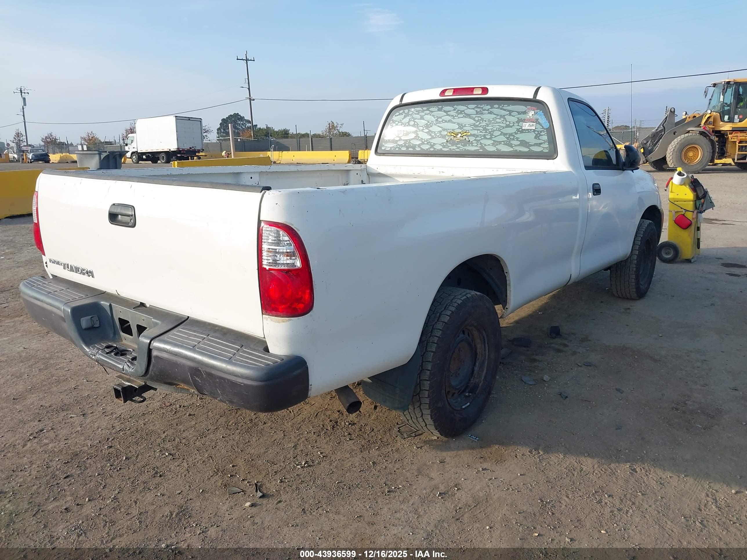 TOYOTA TUNDRA image 4