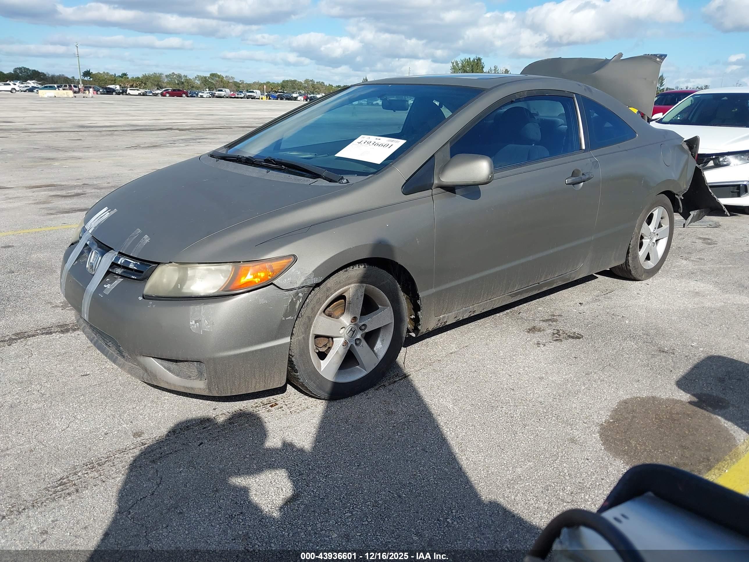 HONDA CIVIC image 2