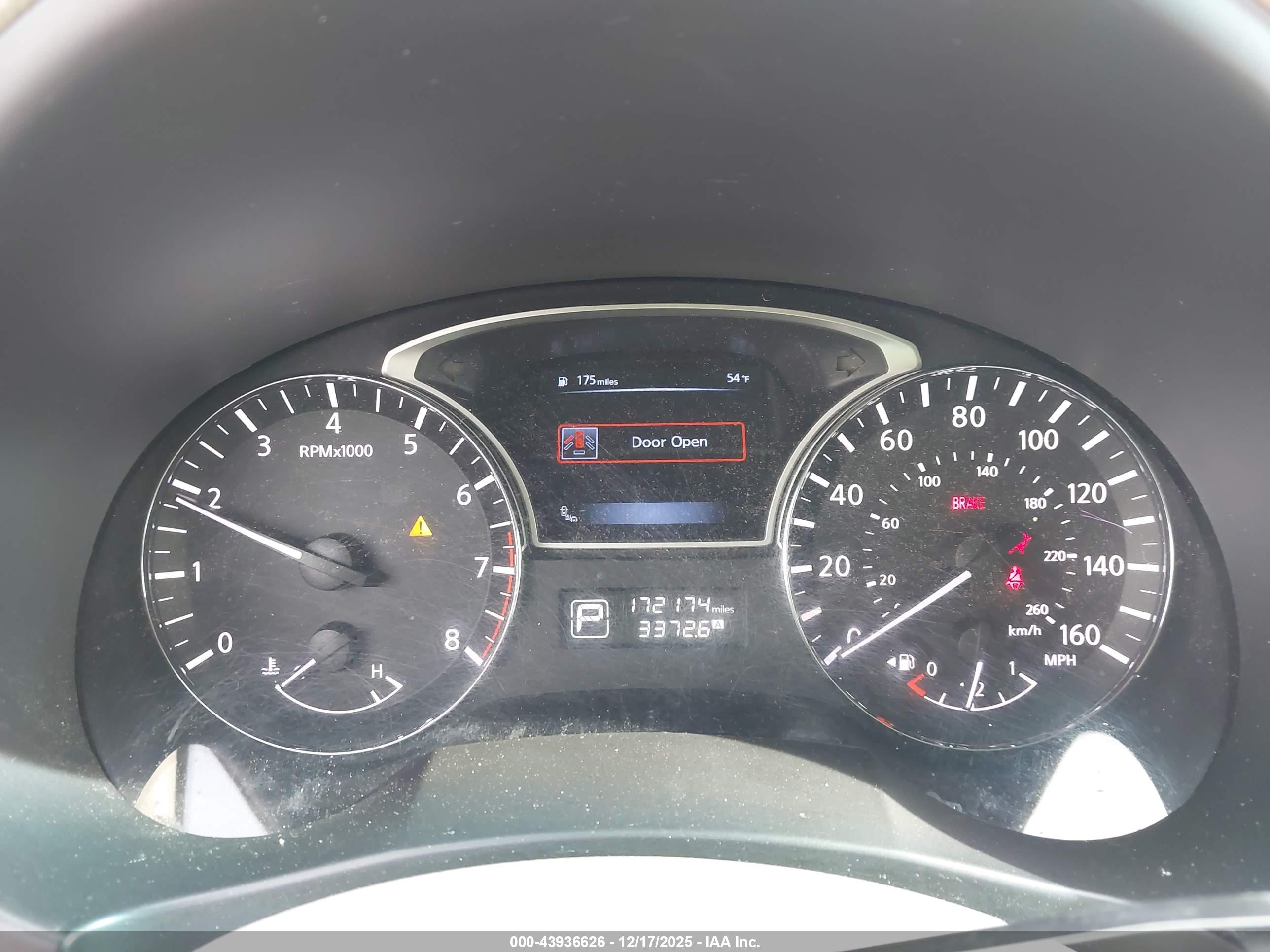 NISSAN ALTIMA image 7