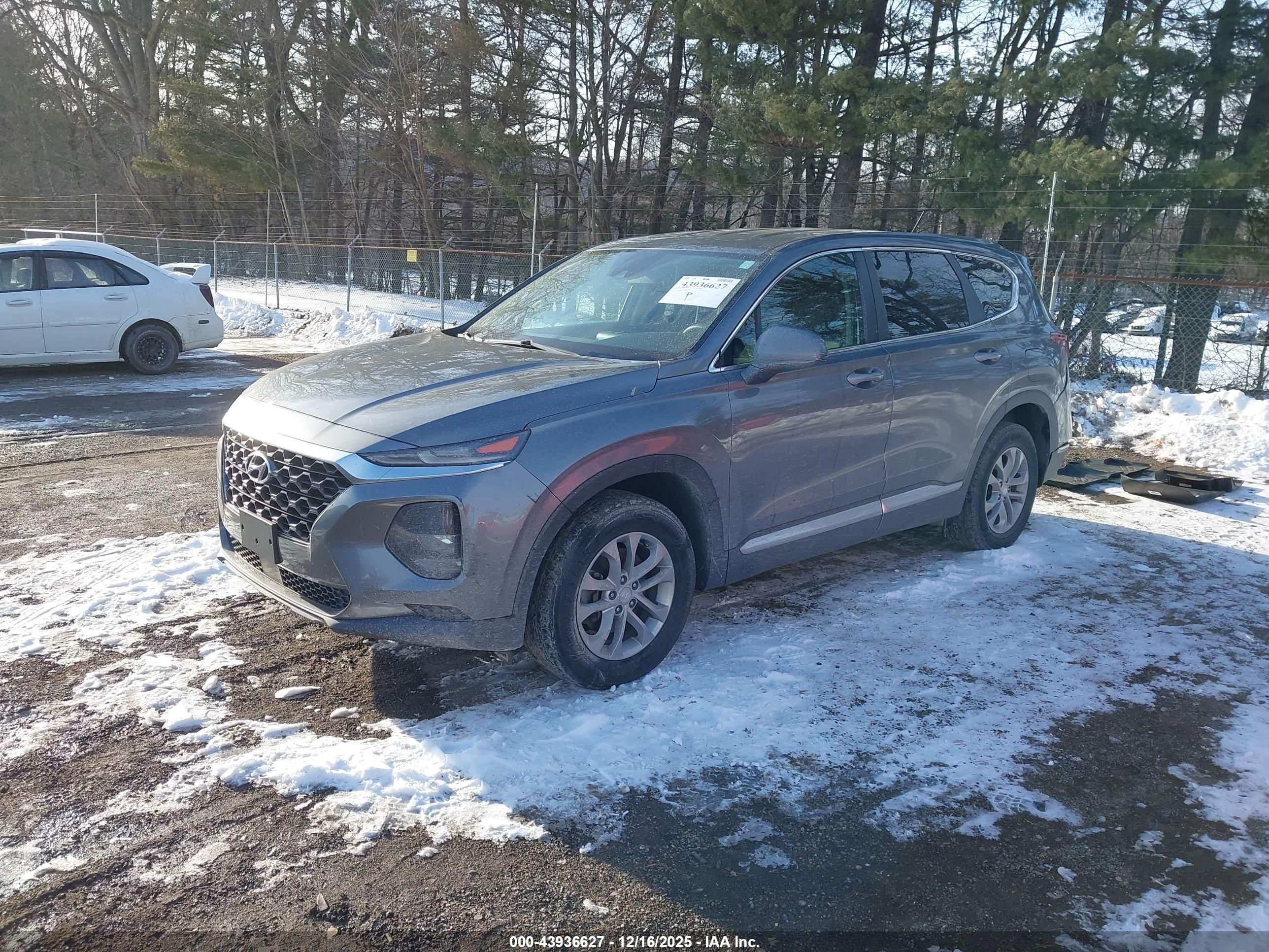 HYUNDAI SANTA image 2