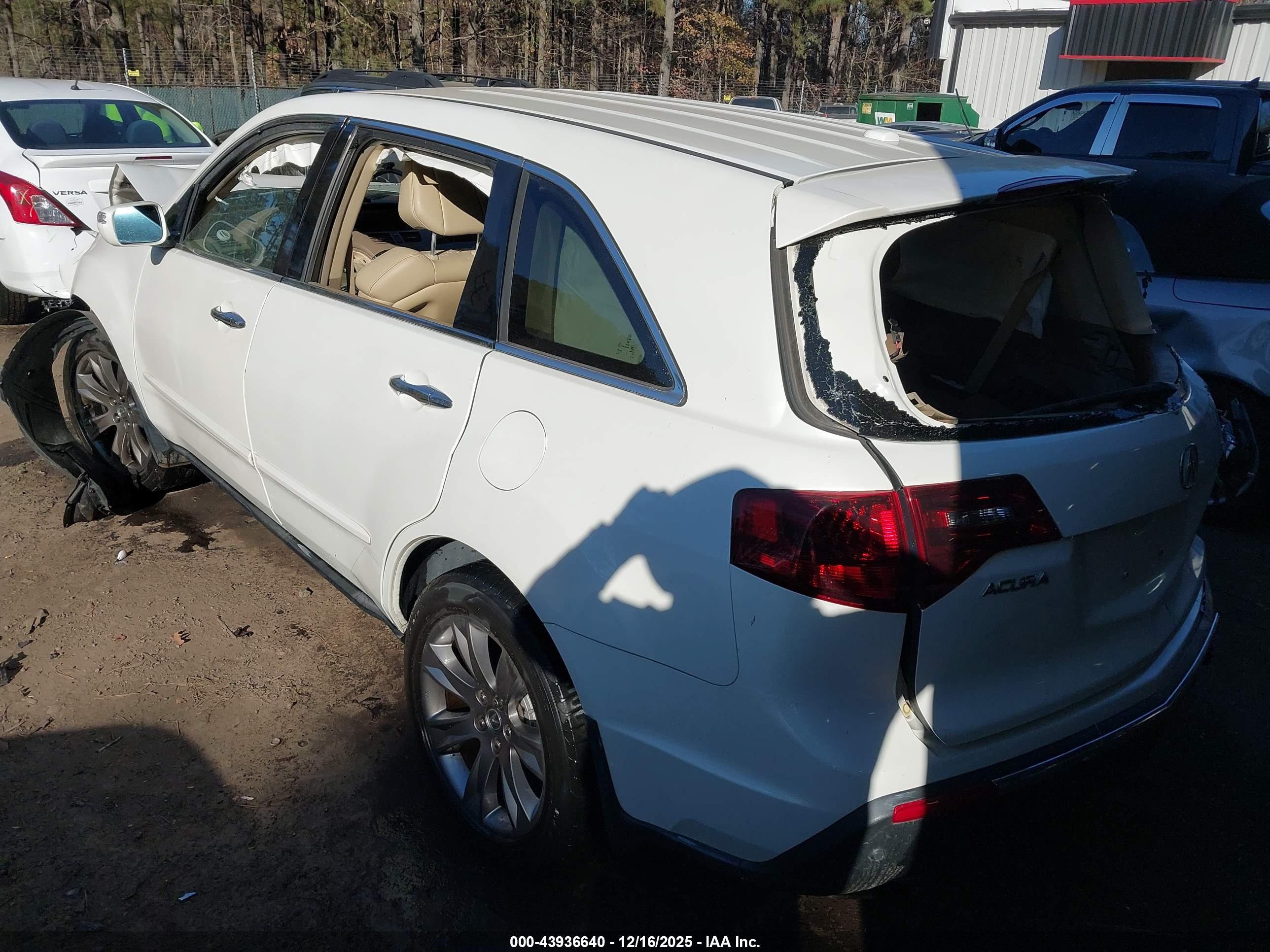 ACURA MDX image 3