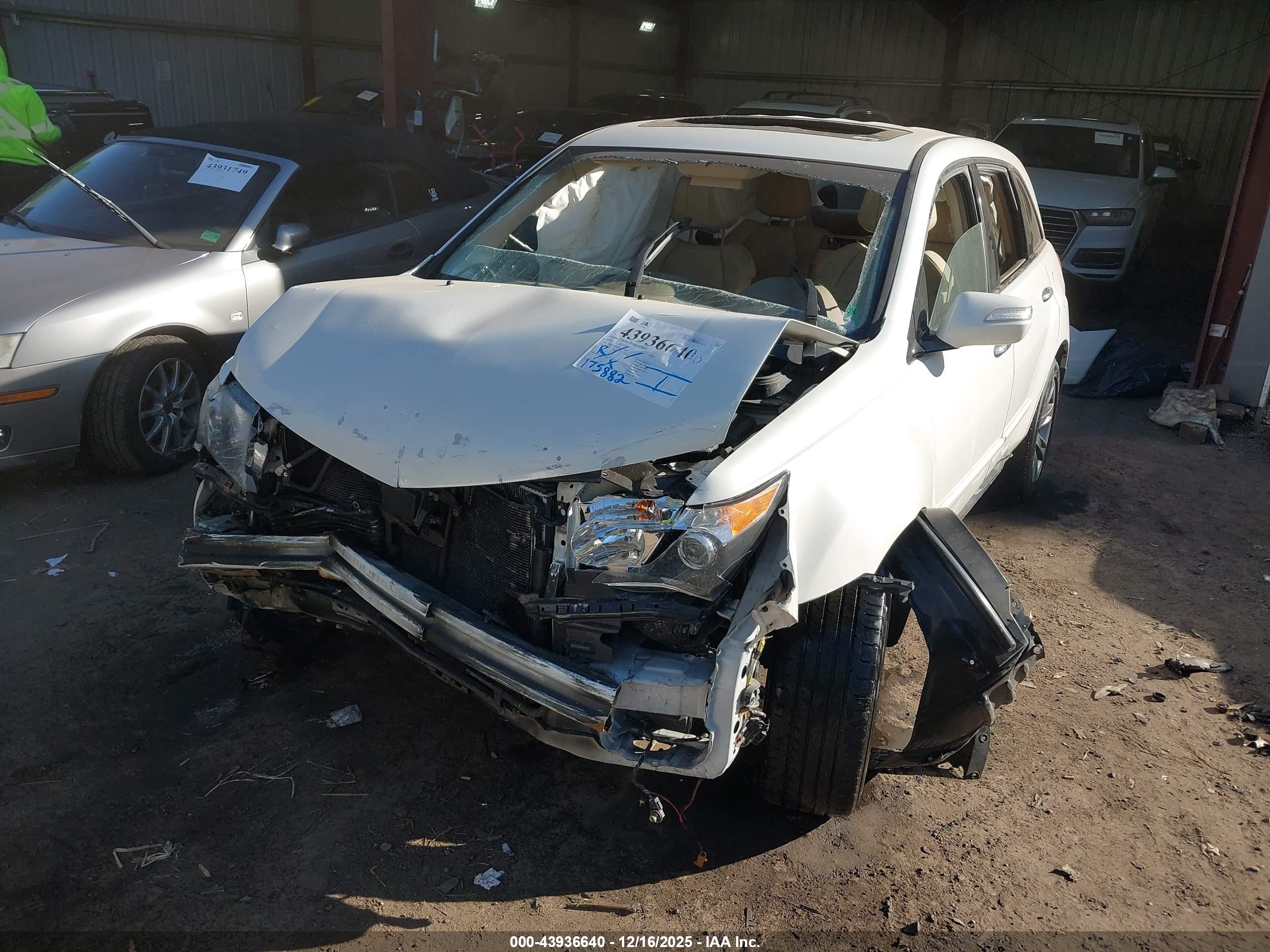 ACURA MDX image 6