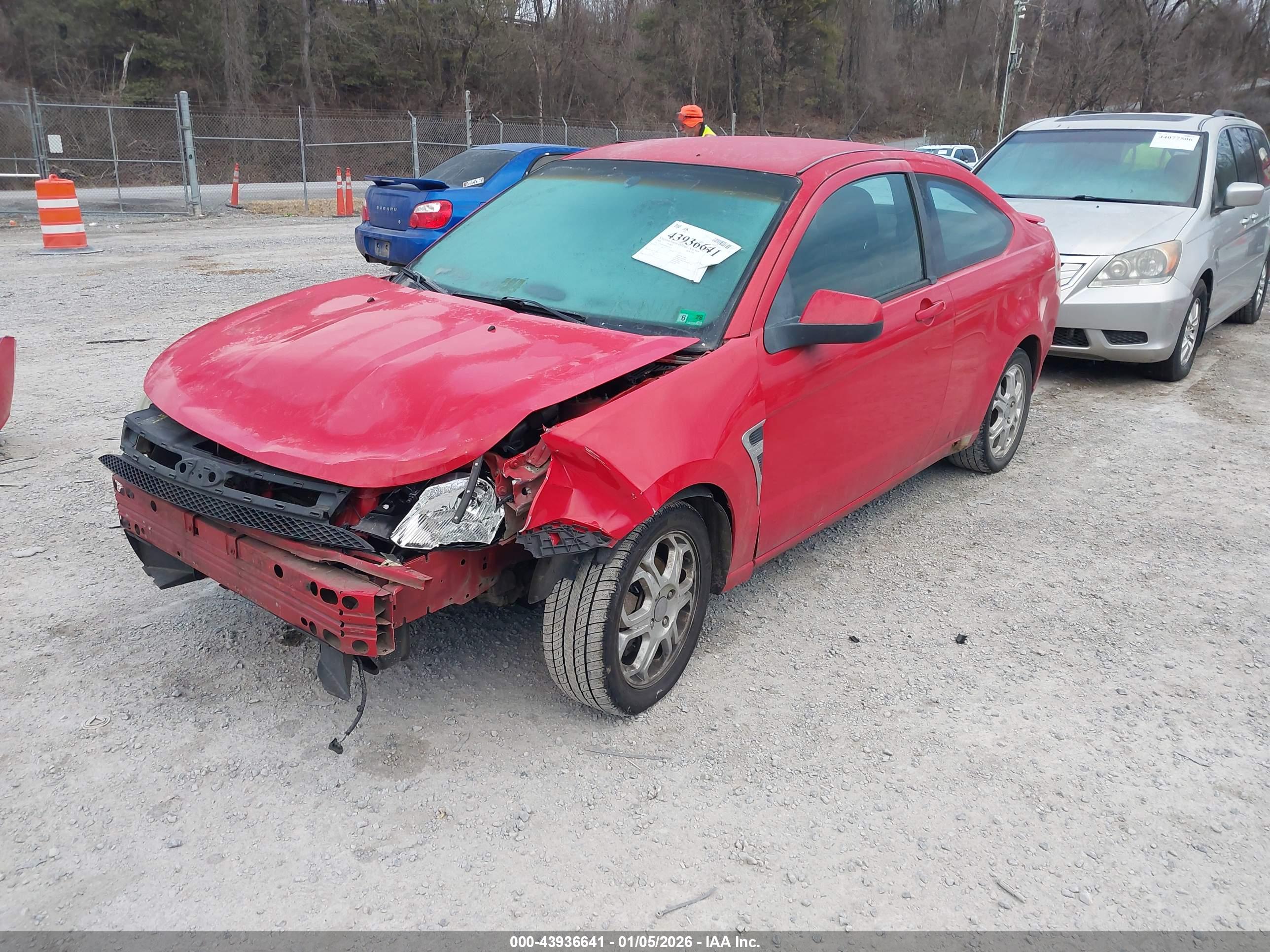 FORD FOCUS image 2