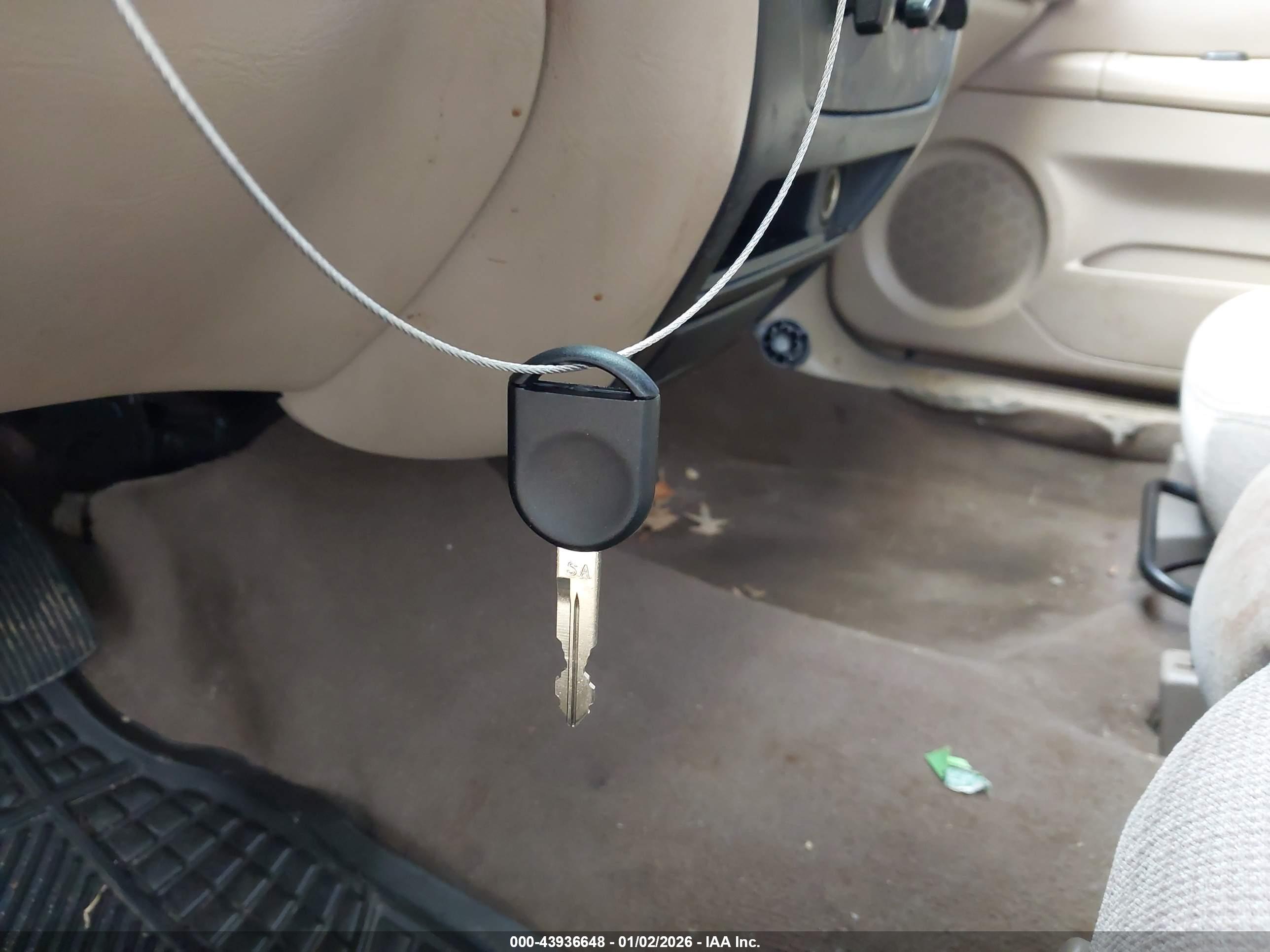 FORD TAURUS image 11