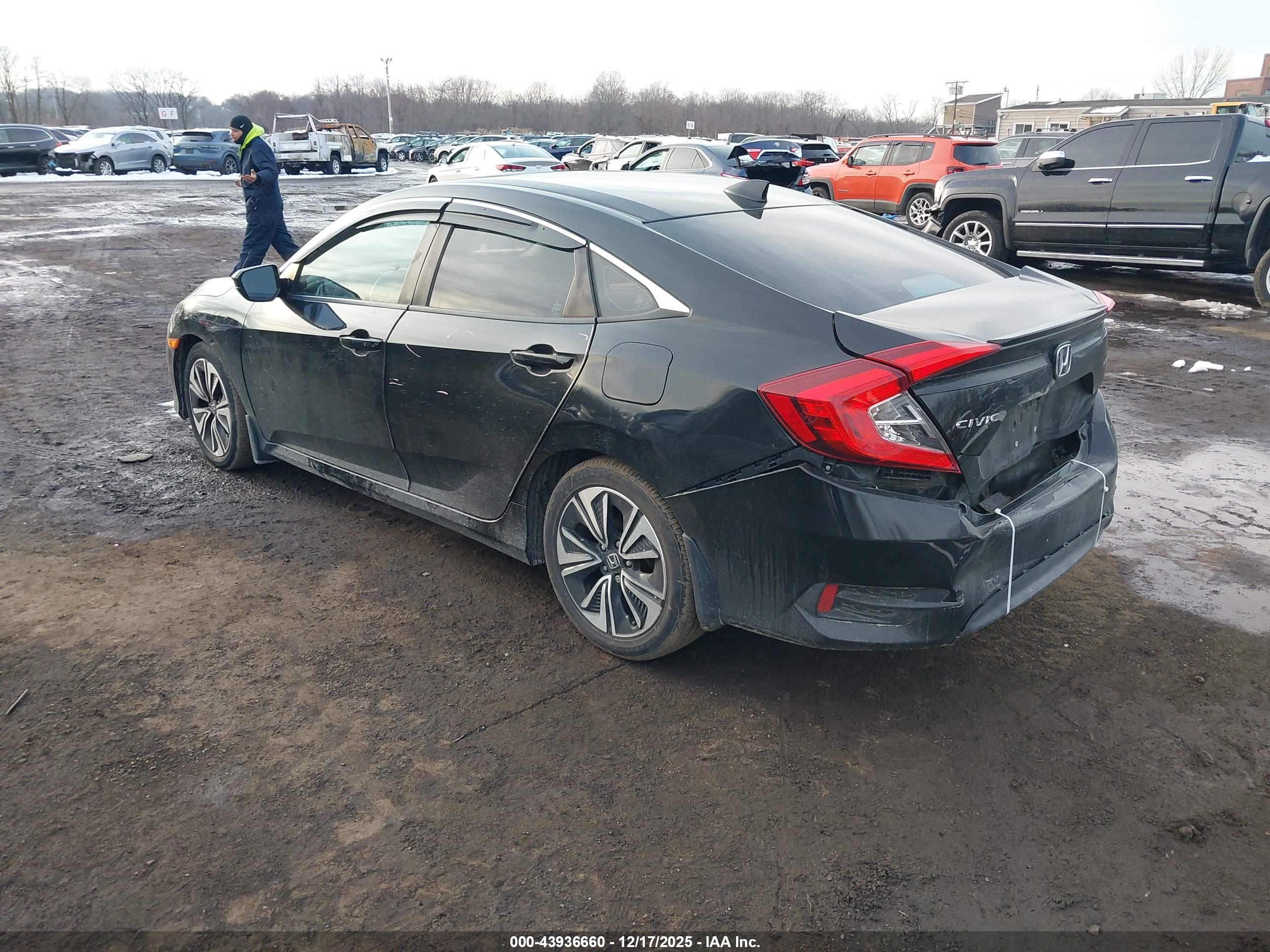 HONDA CIVIC image 3