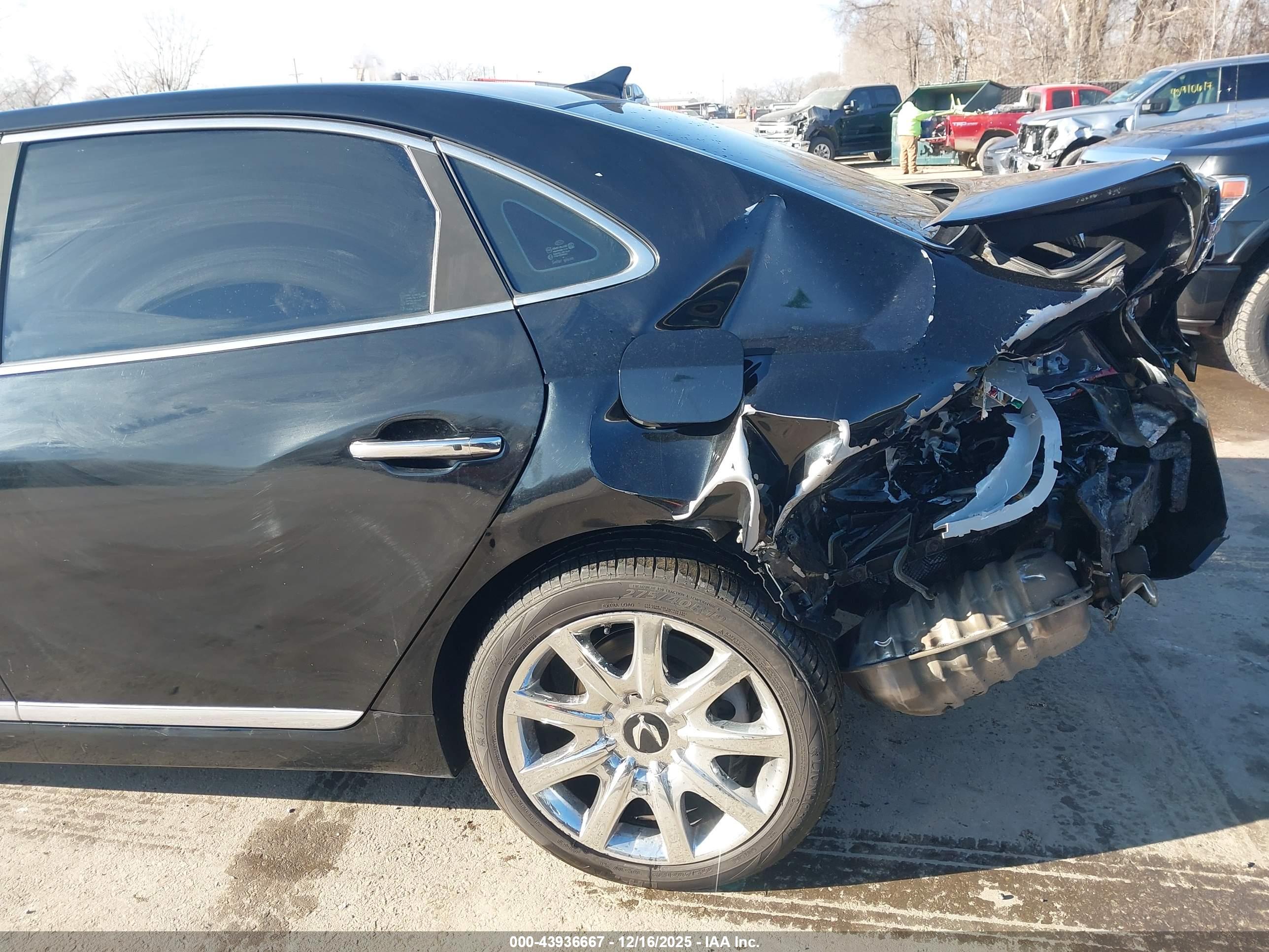 HYUNDAI EQUUS image 6