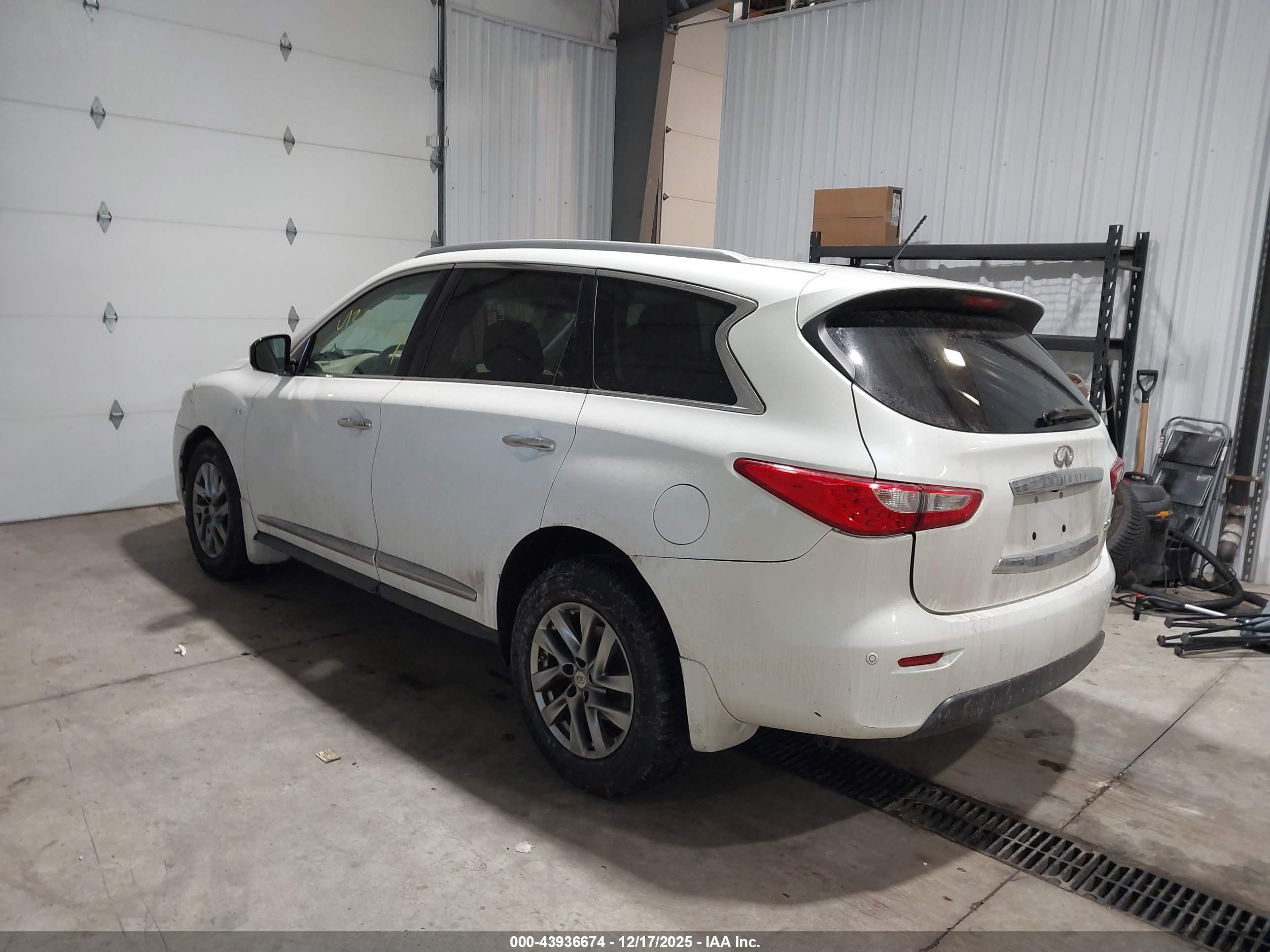 INFINITI QX60 image 3