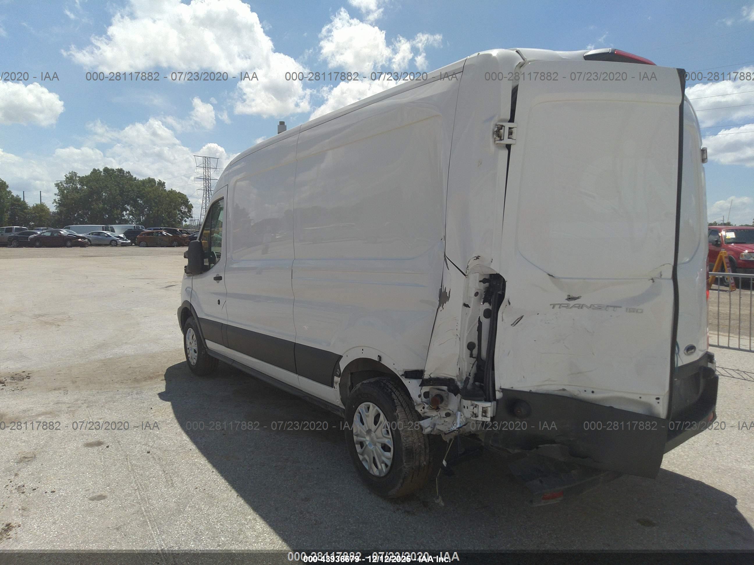 FORD TRANSIT-150 image 3