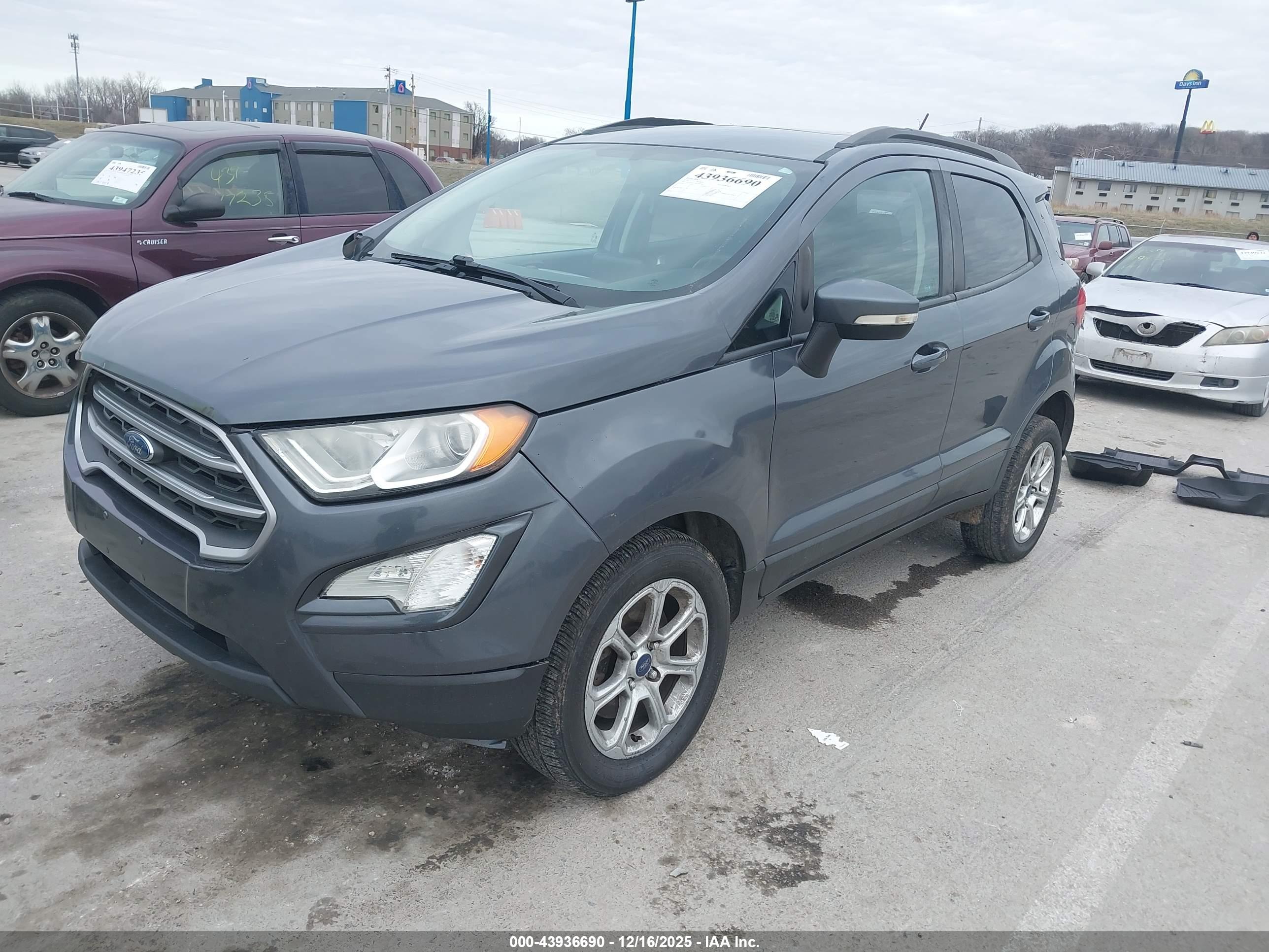 FORD ECOSPORT image 2