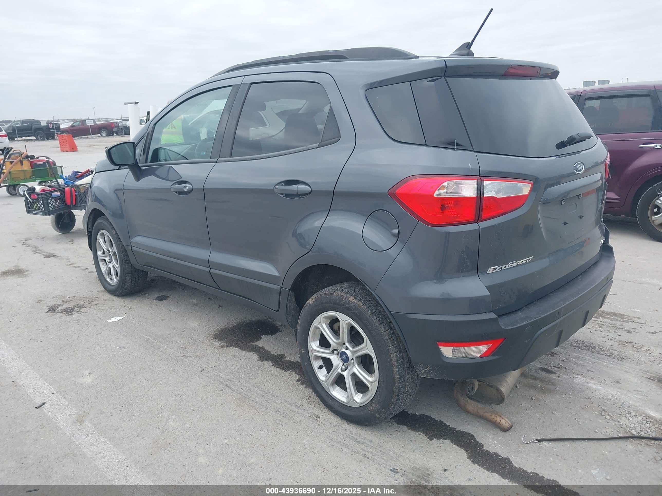 FORD ECOSPORT image 3