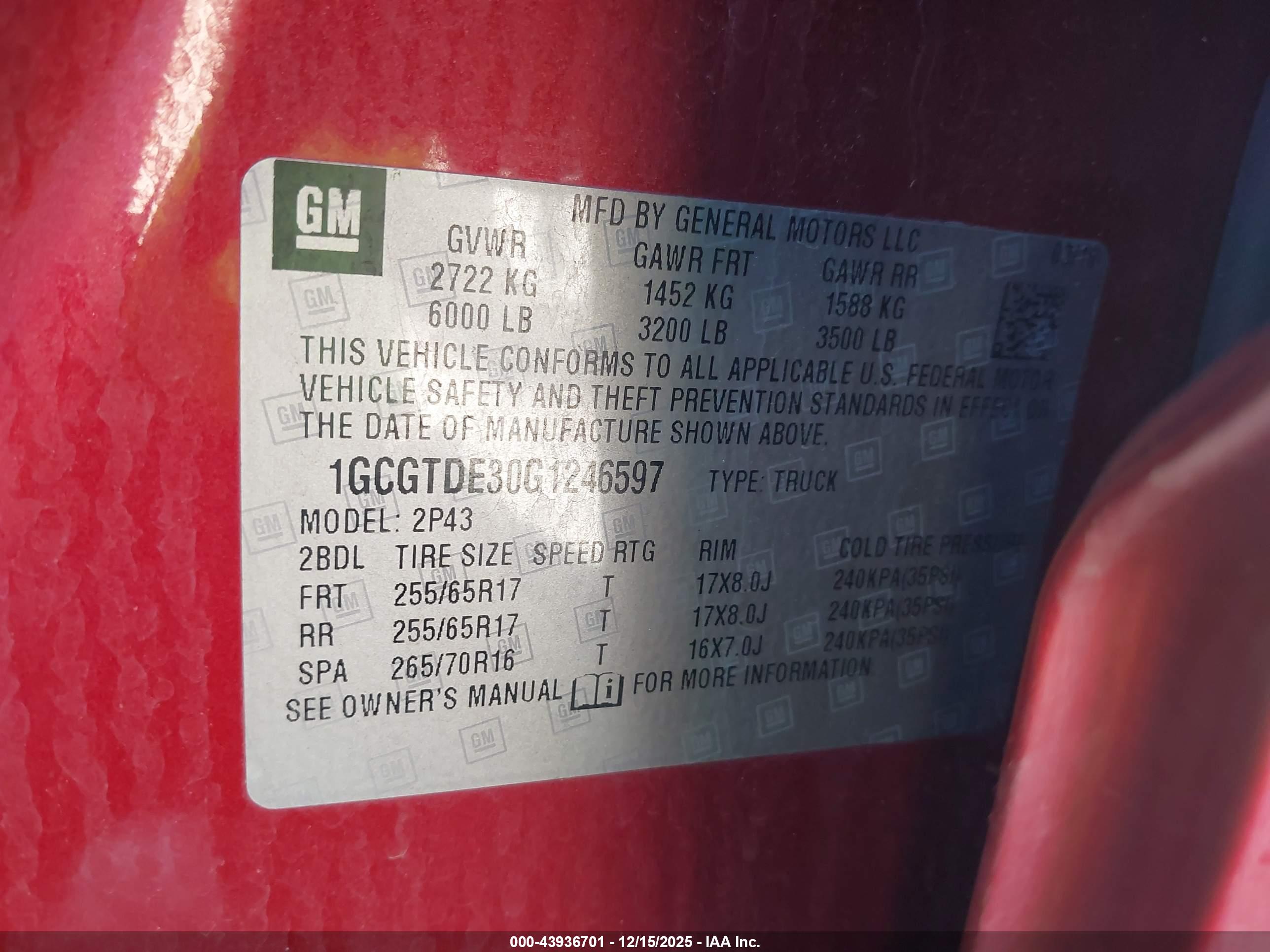 CHEVROLET COLORADO image 9