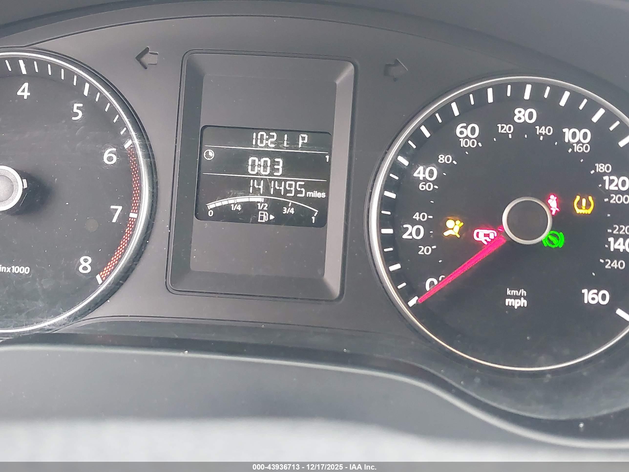 VOLKSWAGEN JETTA image 7