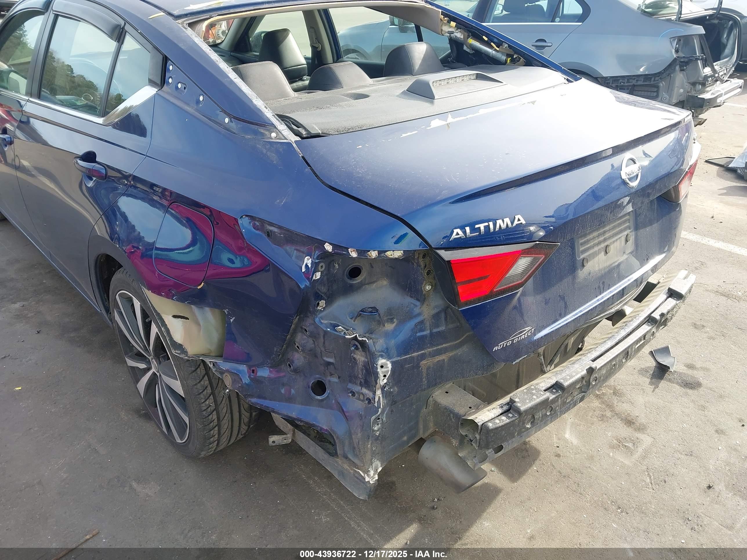 NISSAN ALTIMA image 6