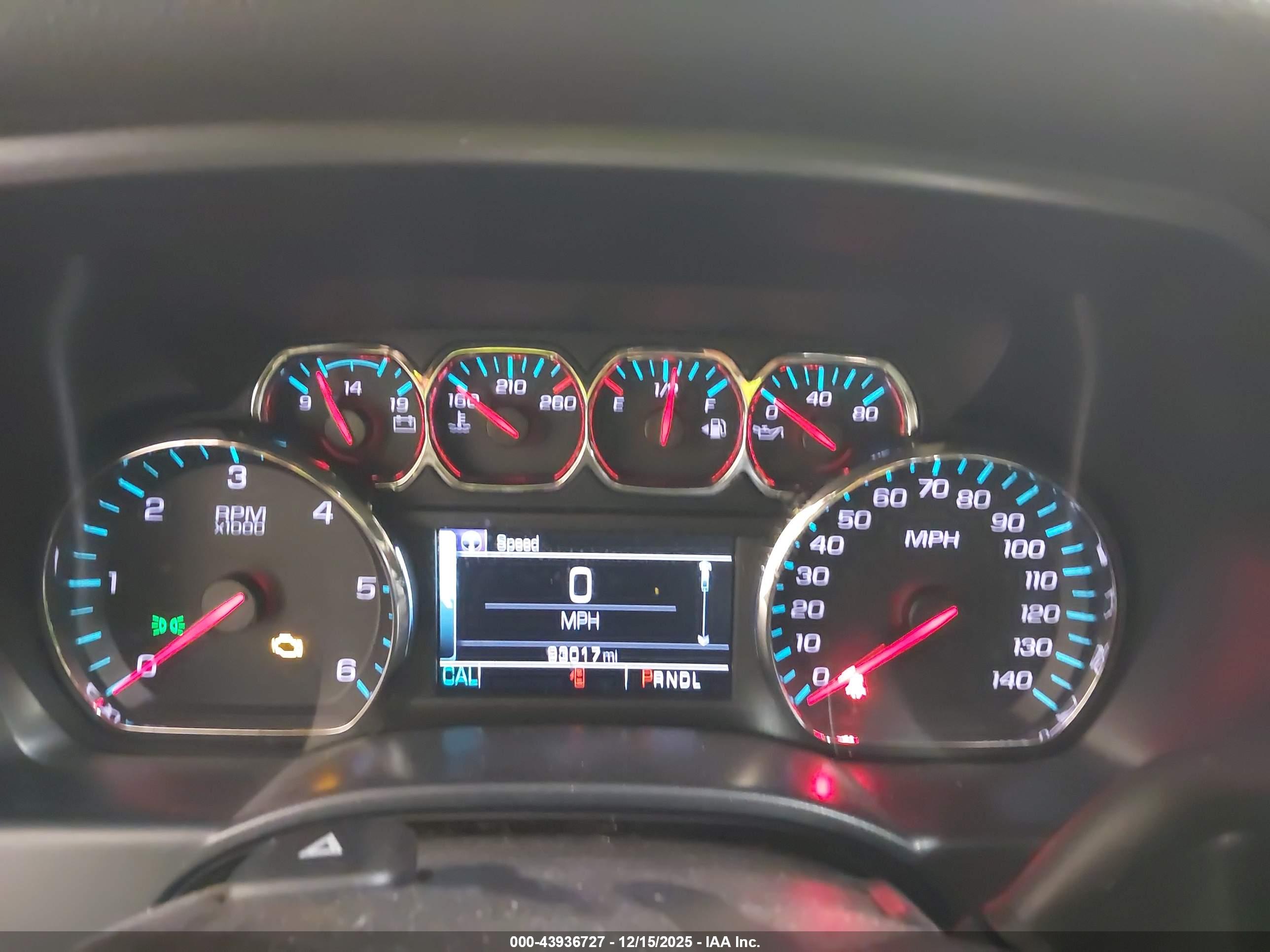 CHEVROLET SILVERADO image 7