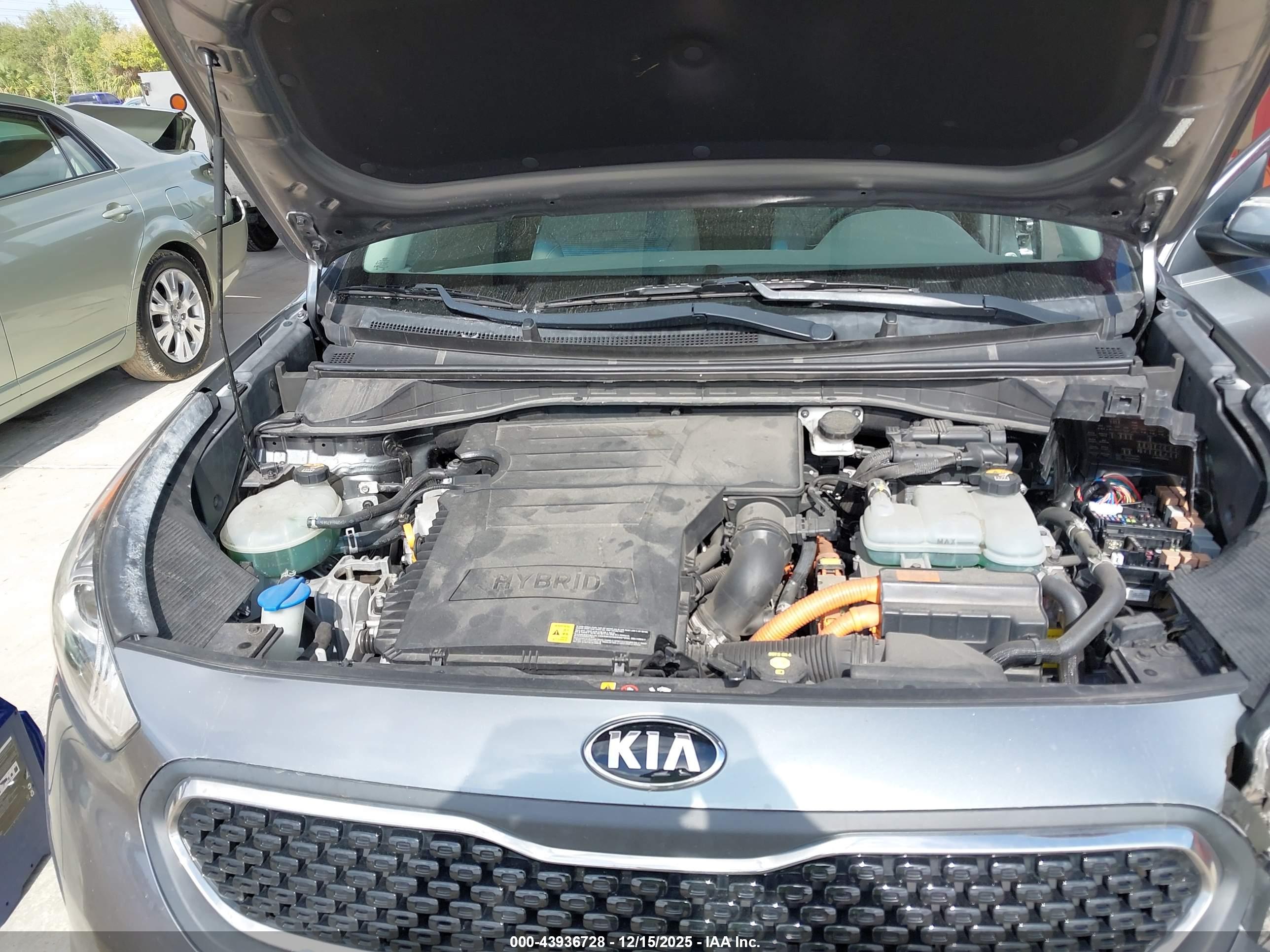 KIA NIRO image 10
