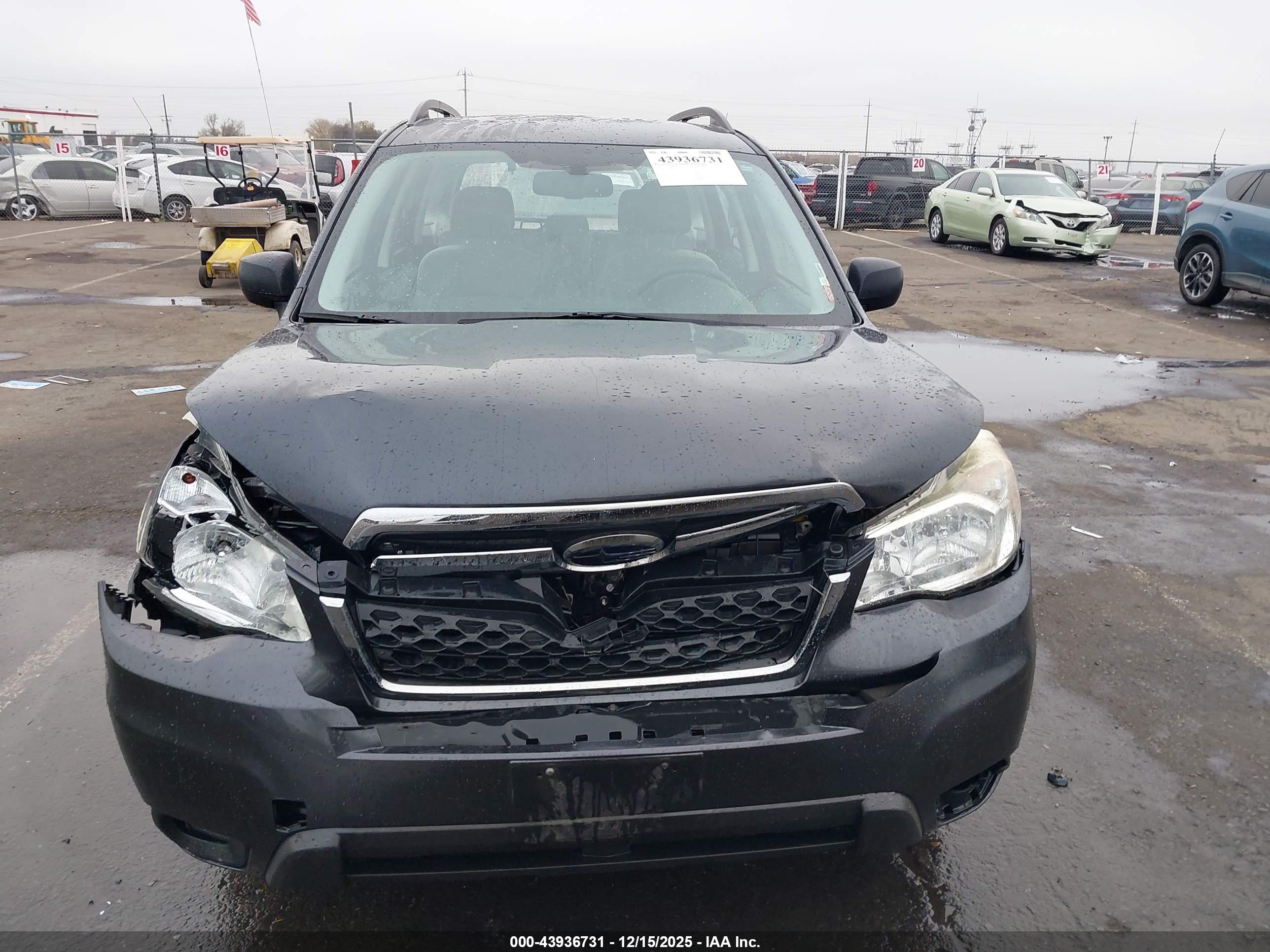SUBARU FORESTER image 6