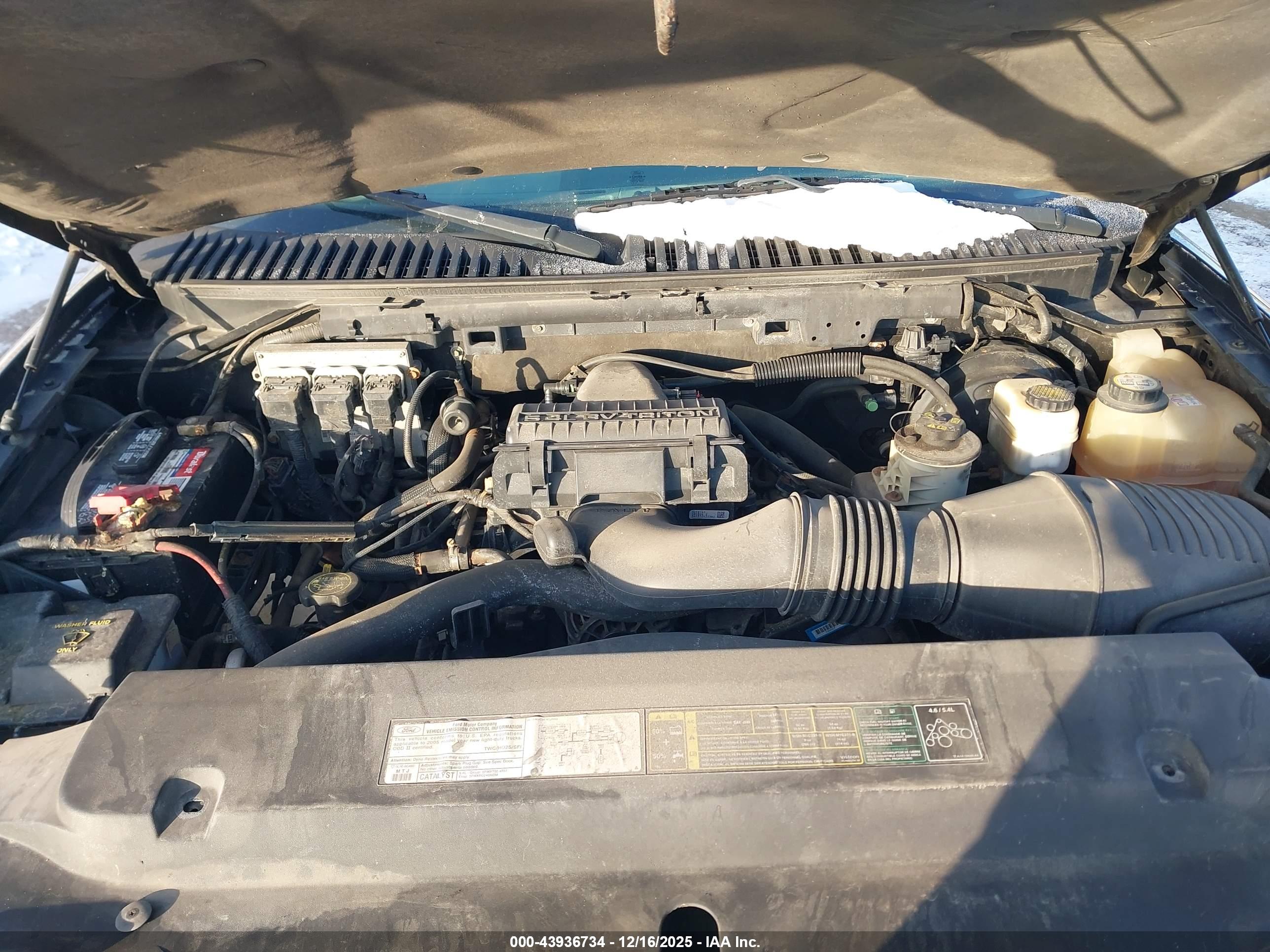 FORD EXPEDITION image 10