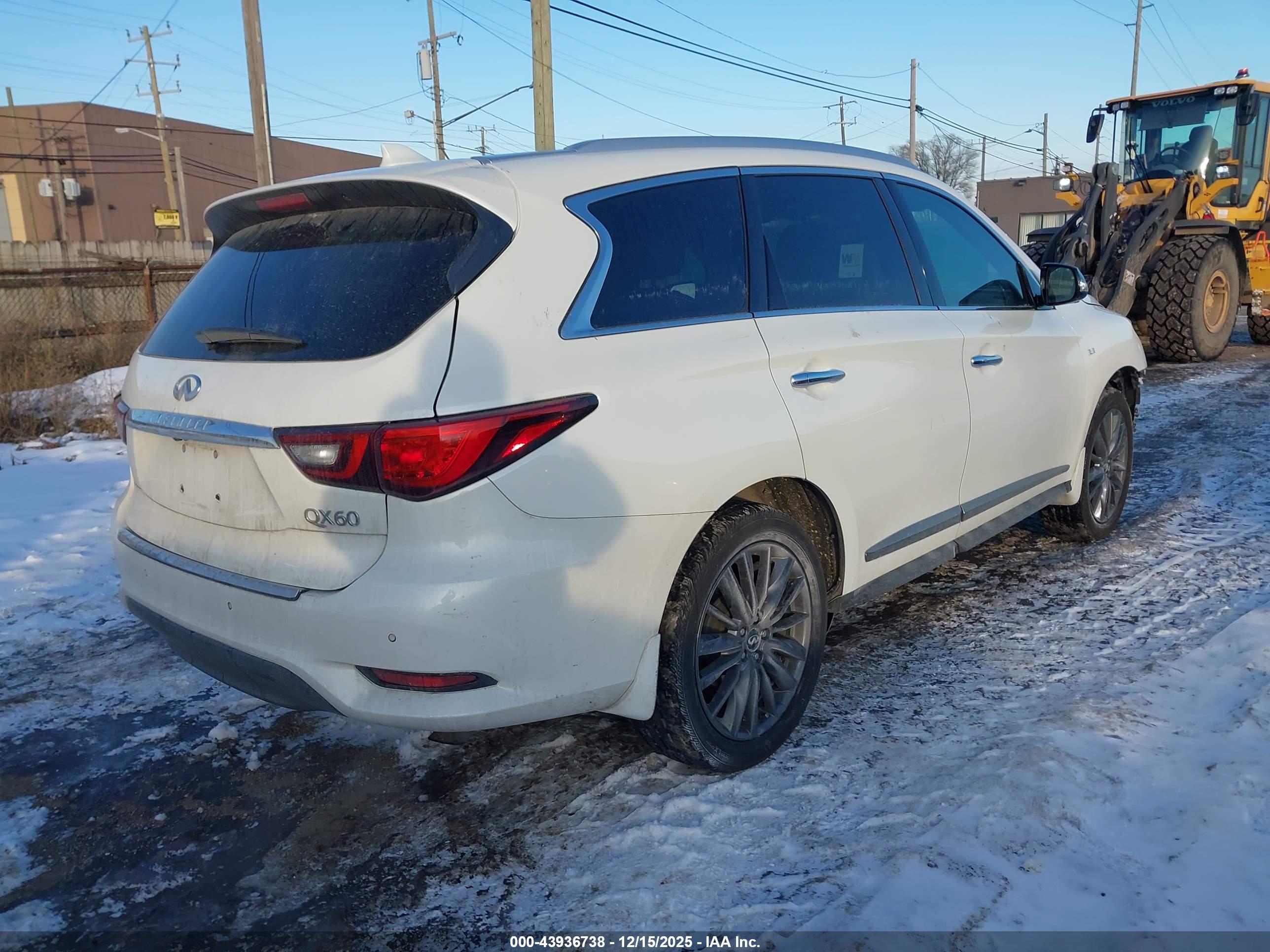 INFINITI QX60 image 4