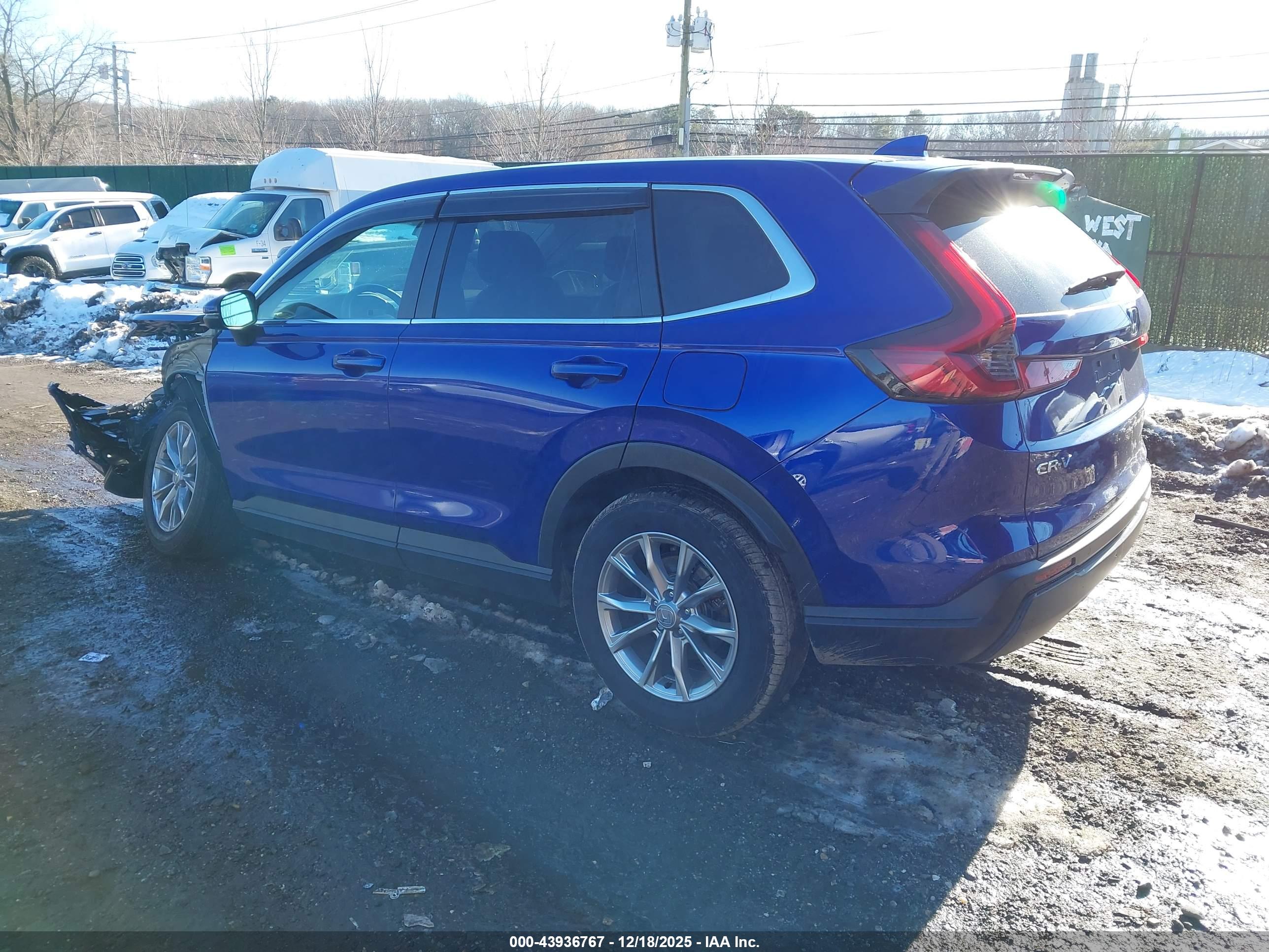 HONDA CR-V image 3