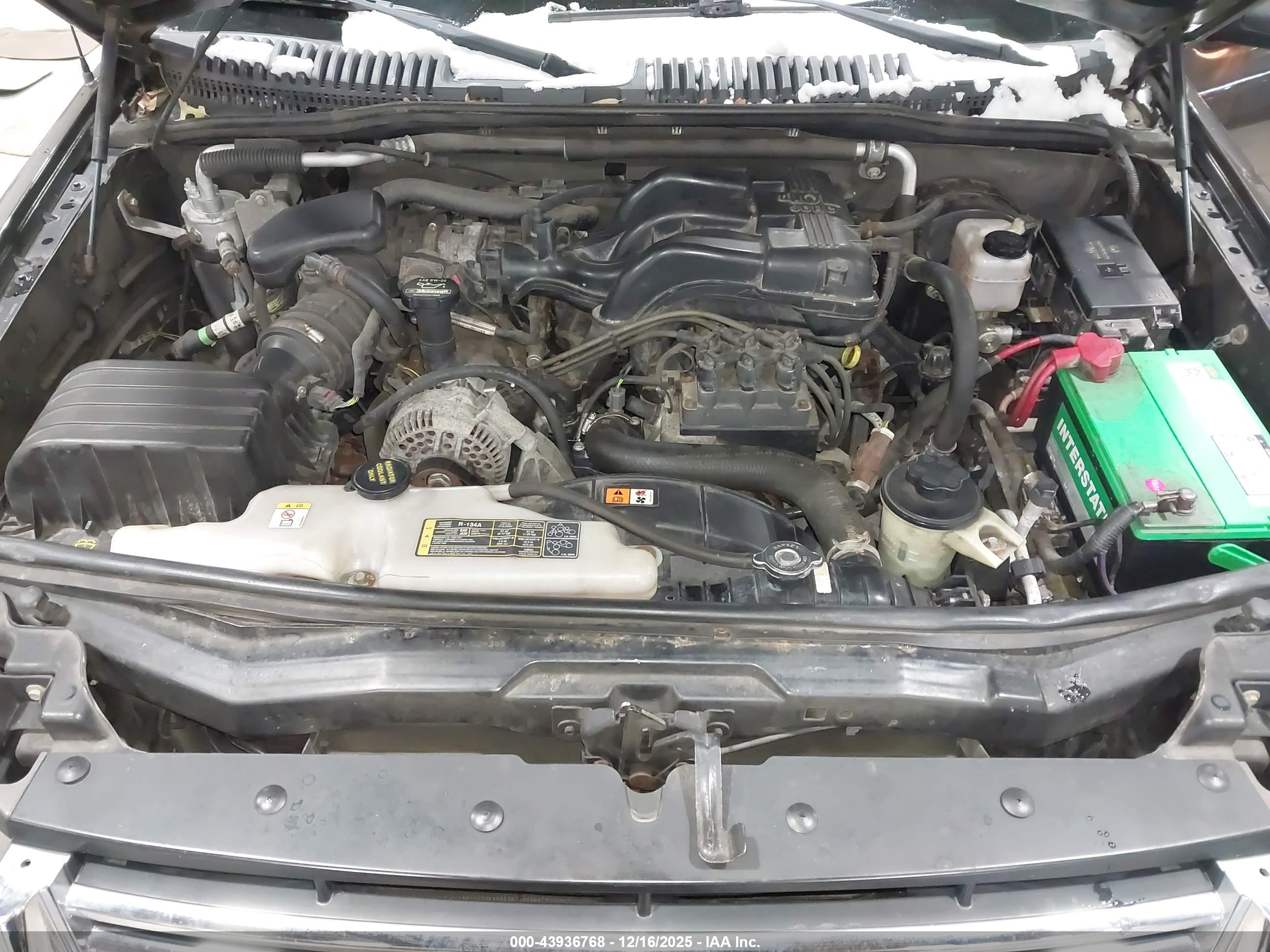 FORD EXPLORER image 10