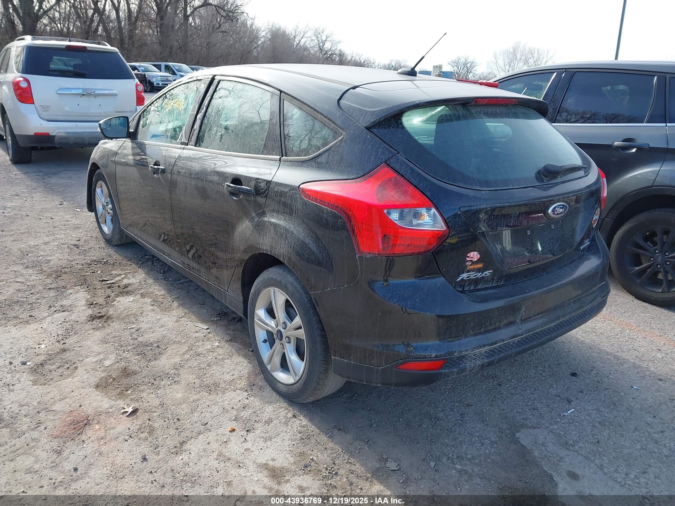 FORD FOCUS image 3