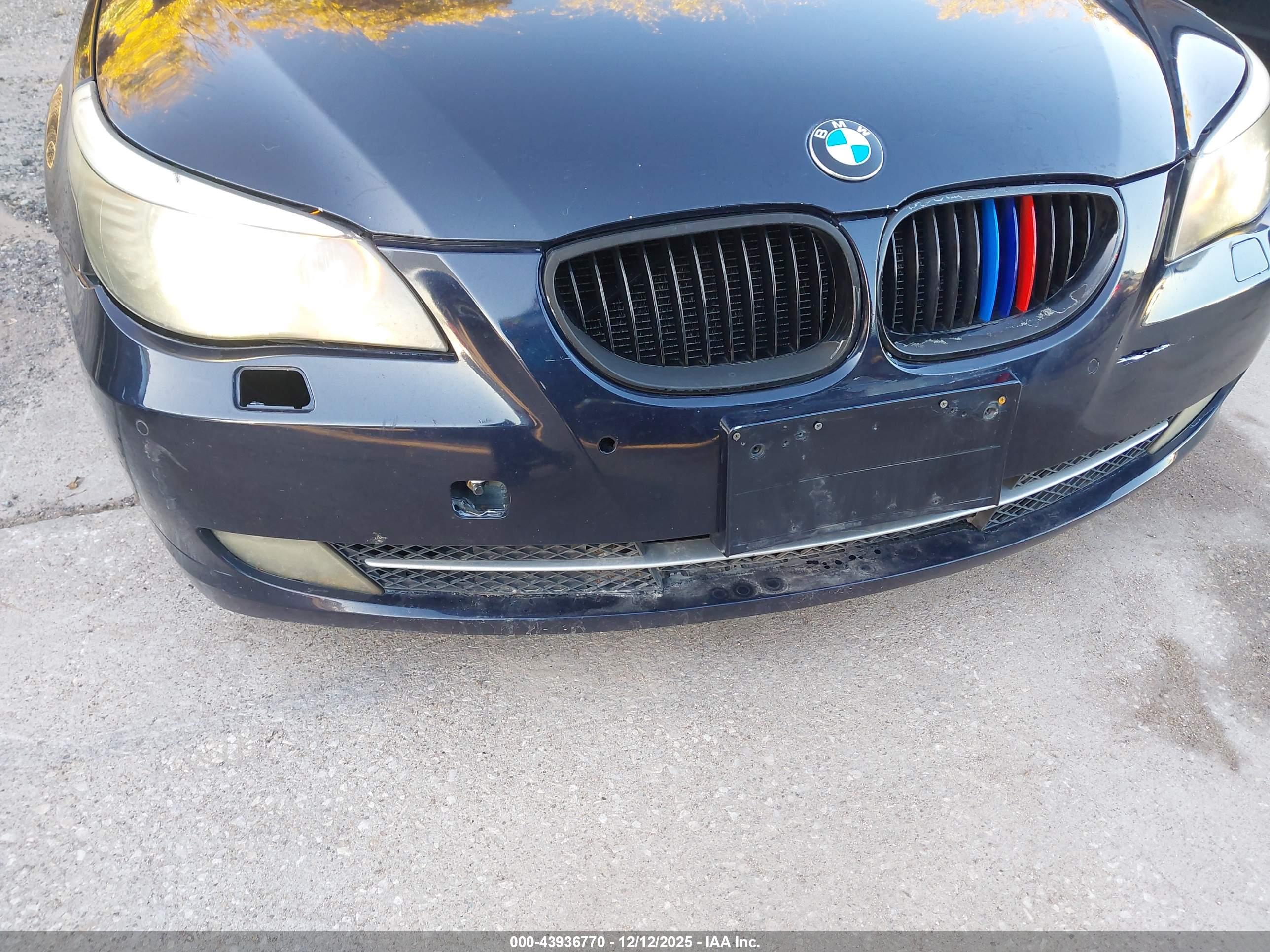 BMW 550I image 6