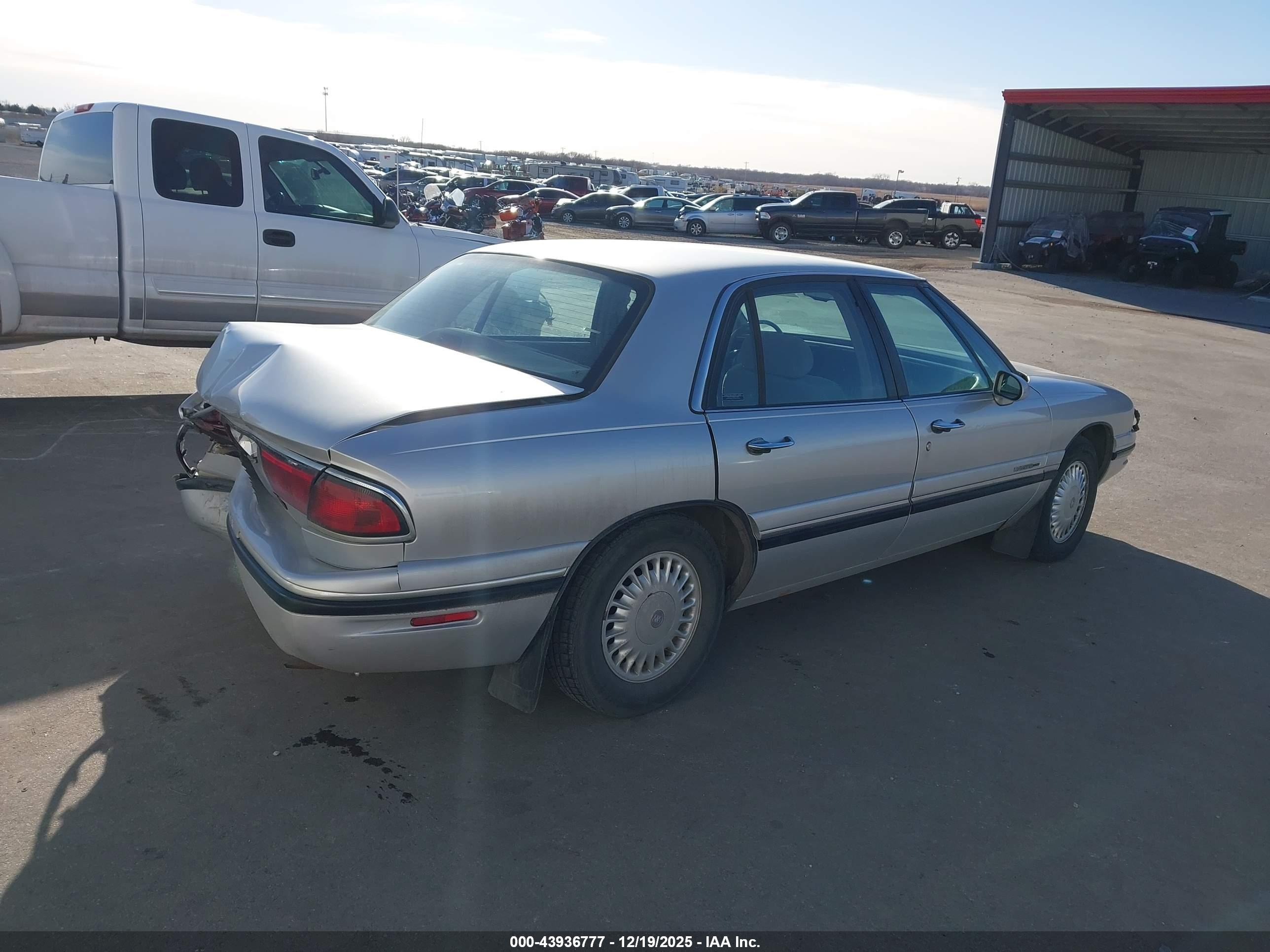 BUICK LESABRE image 4