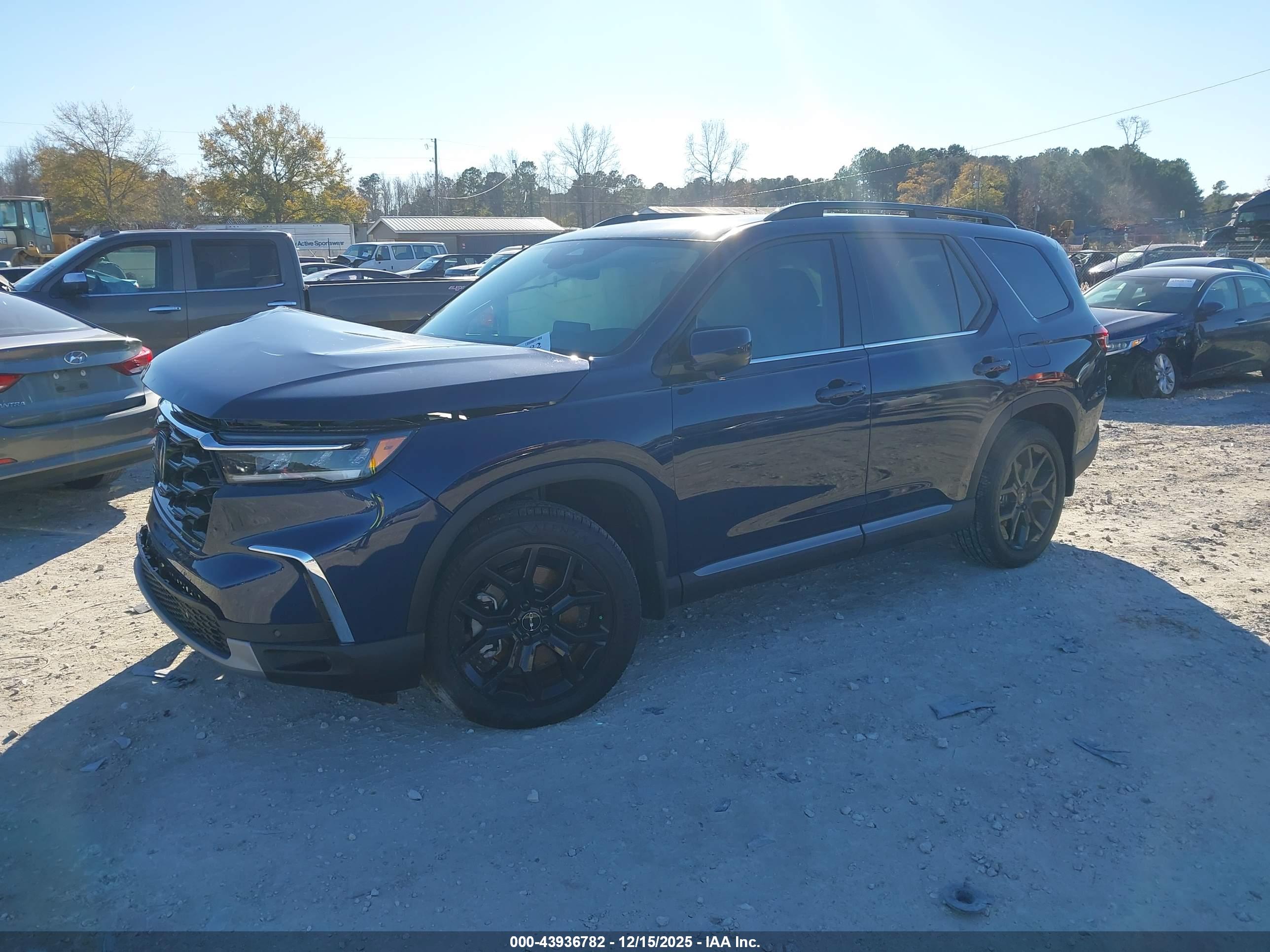 HONDA PILOT image 2