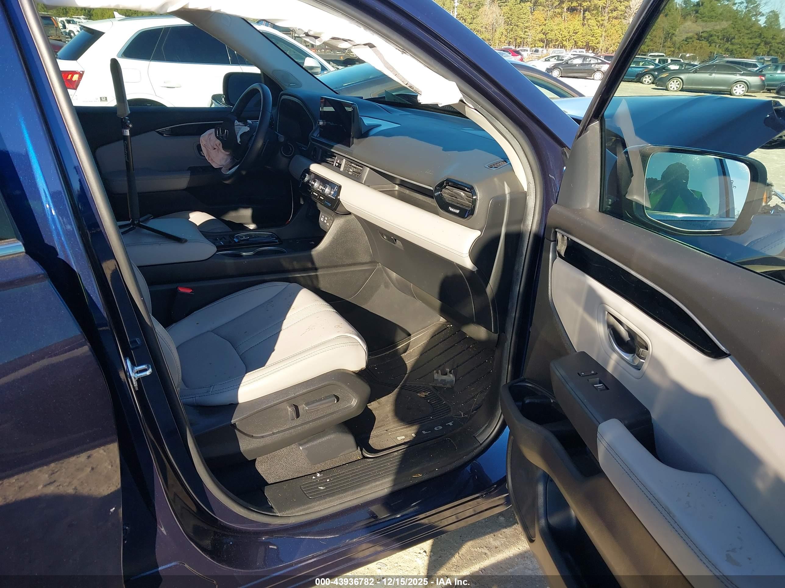 HONDA PILOT image 5