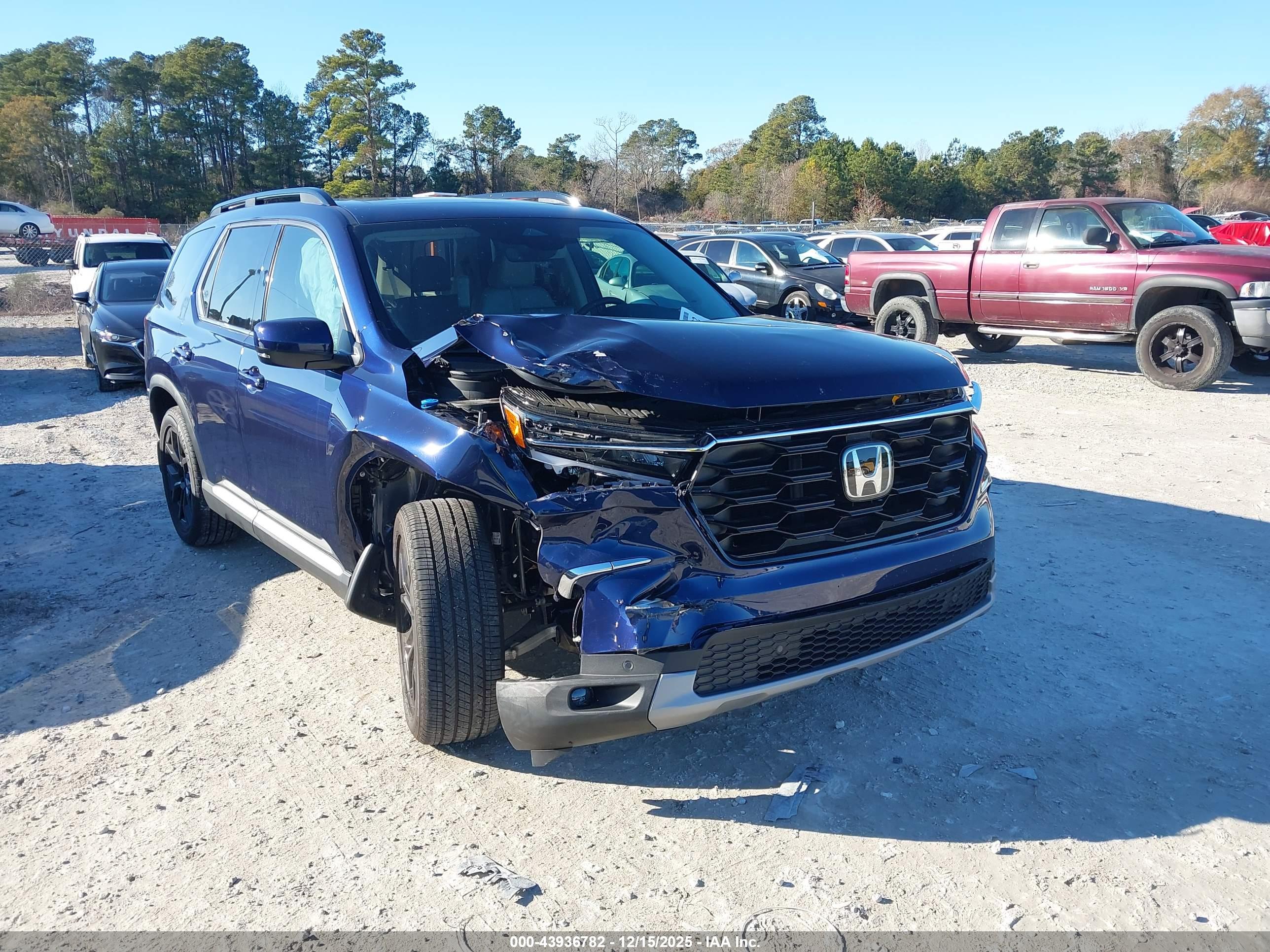 HONDA PILOT image 6
