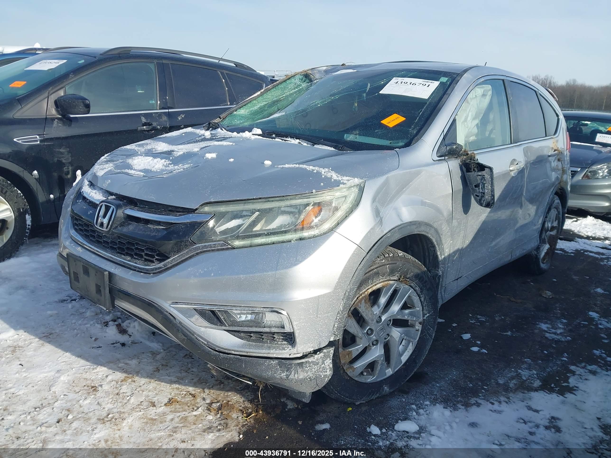 HONDA CR-V image 2