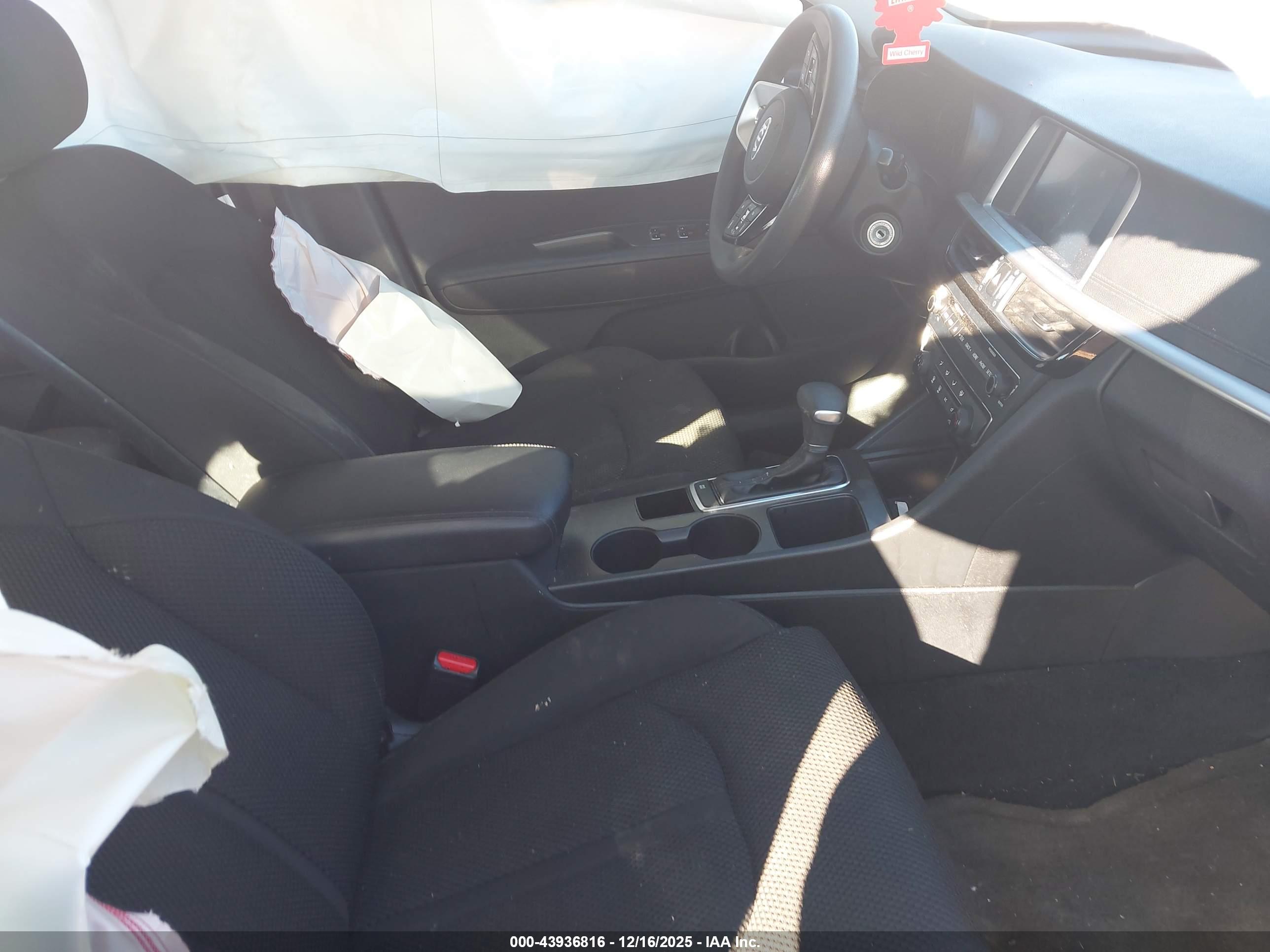 KIA OPTIMA image 5