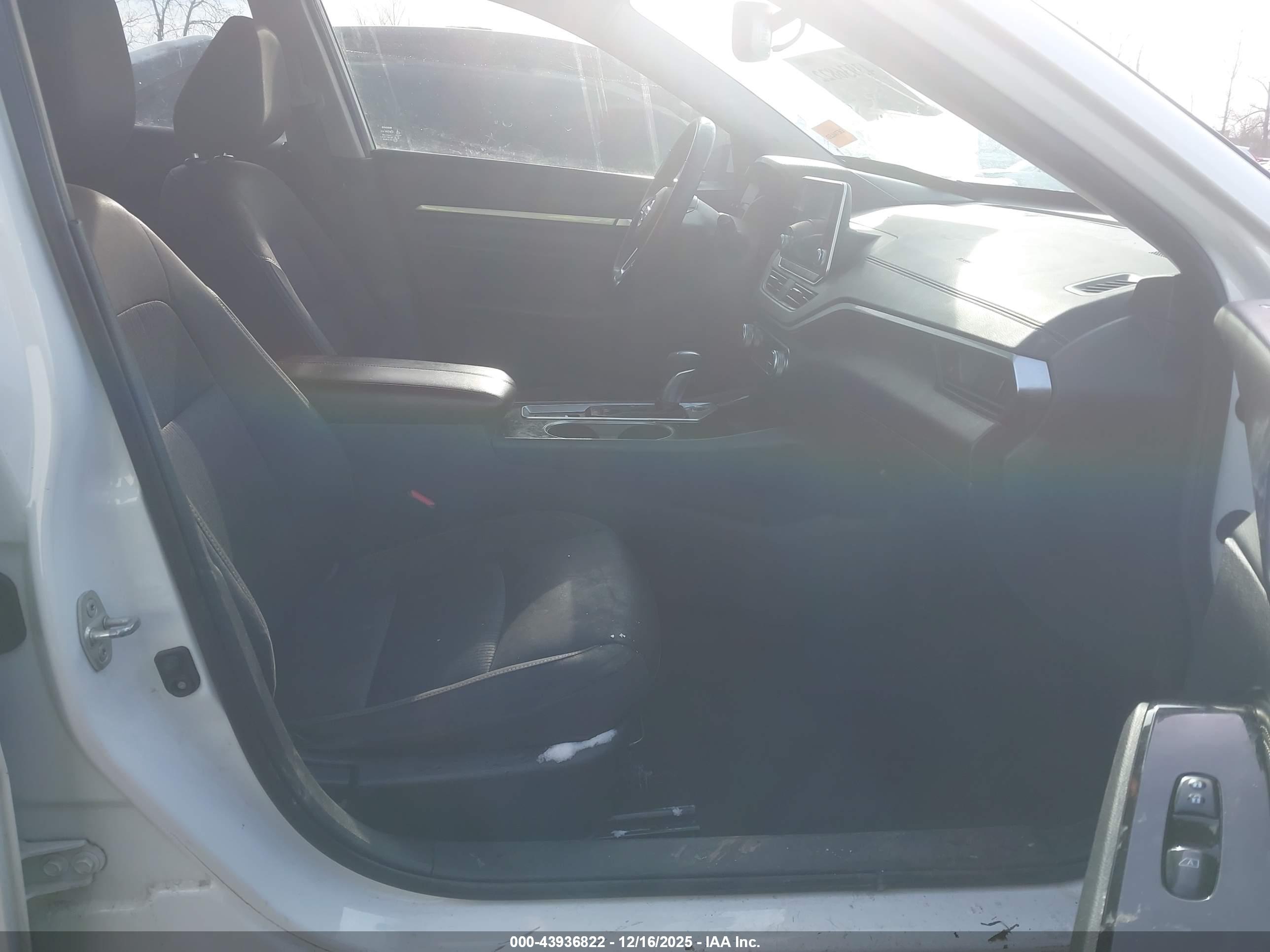 NISSAN ALTIMA image 5