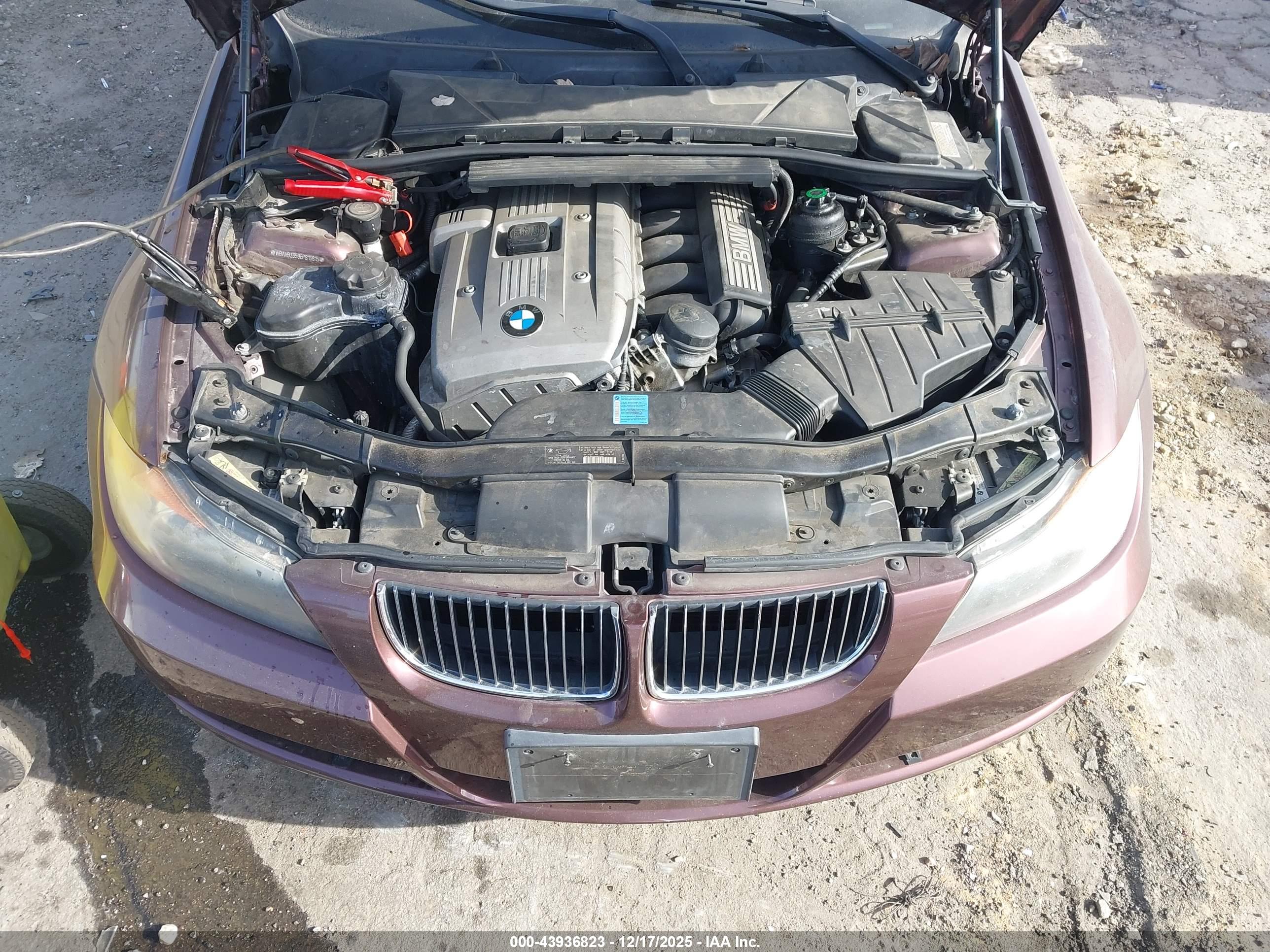 BMW 330I image 10