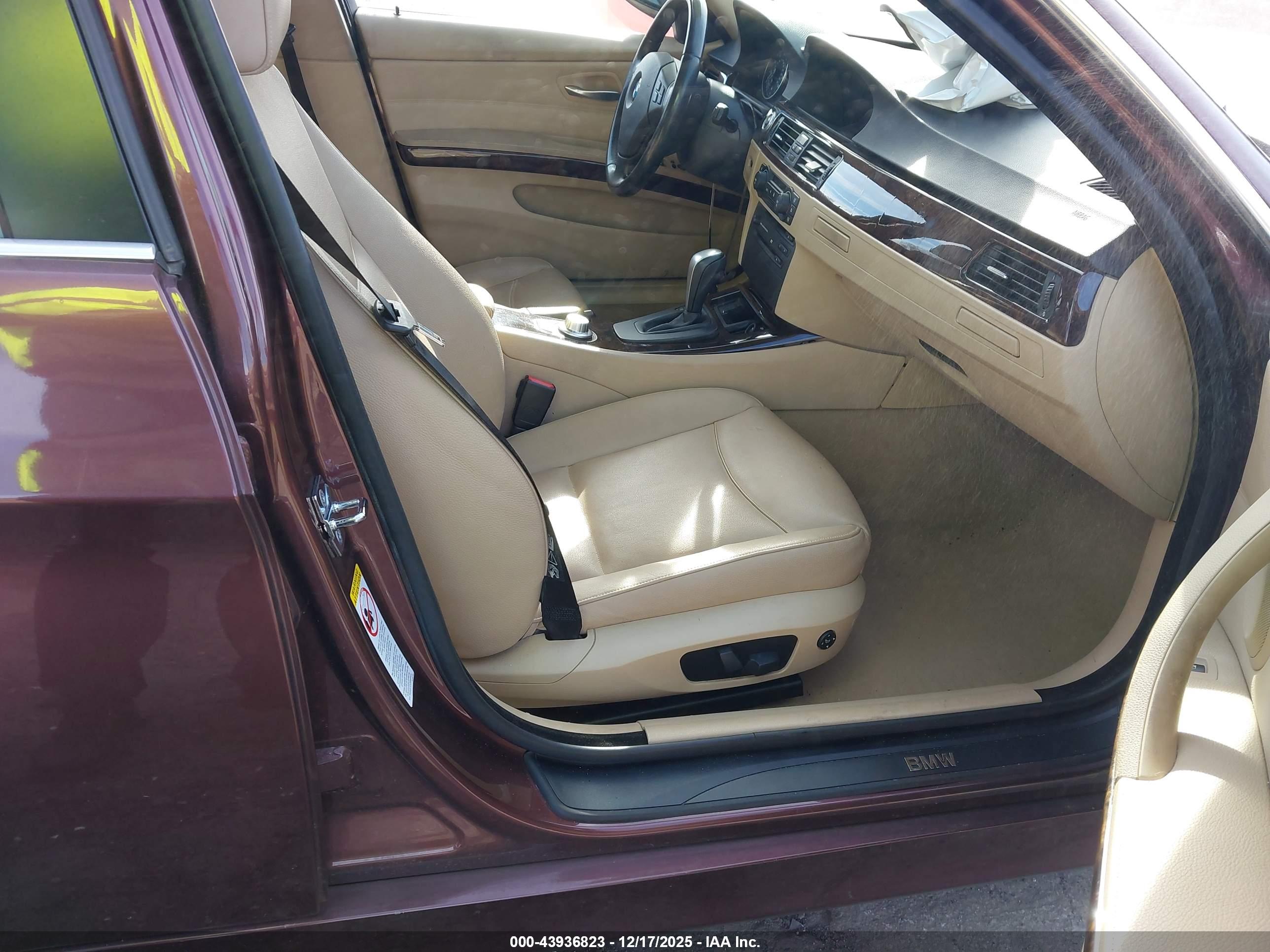 BMW 330I image 5