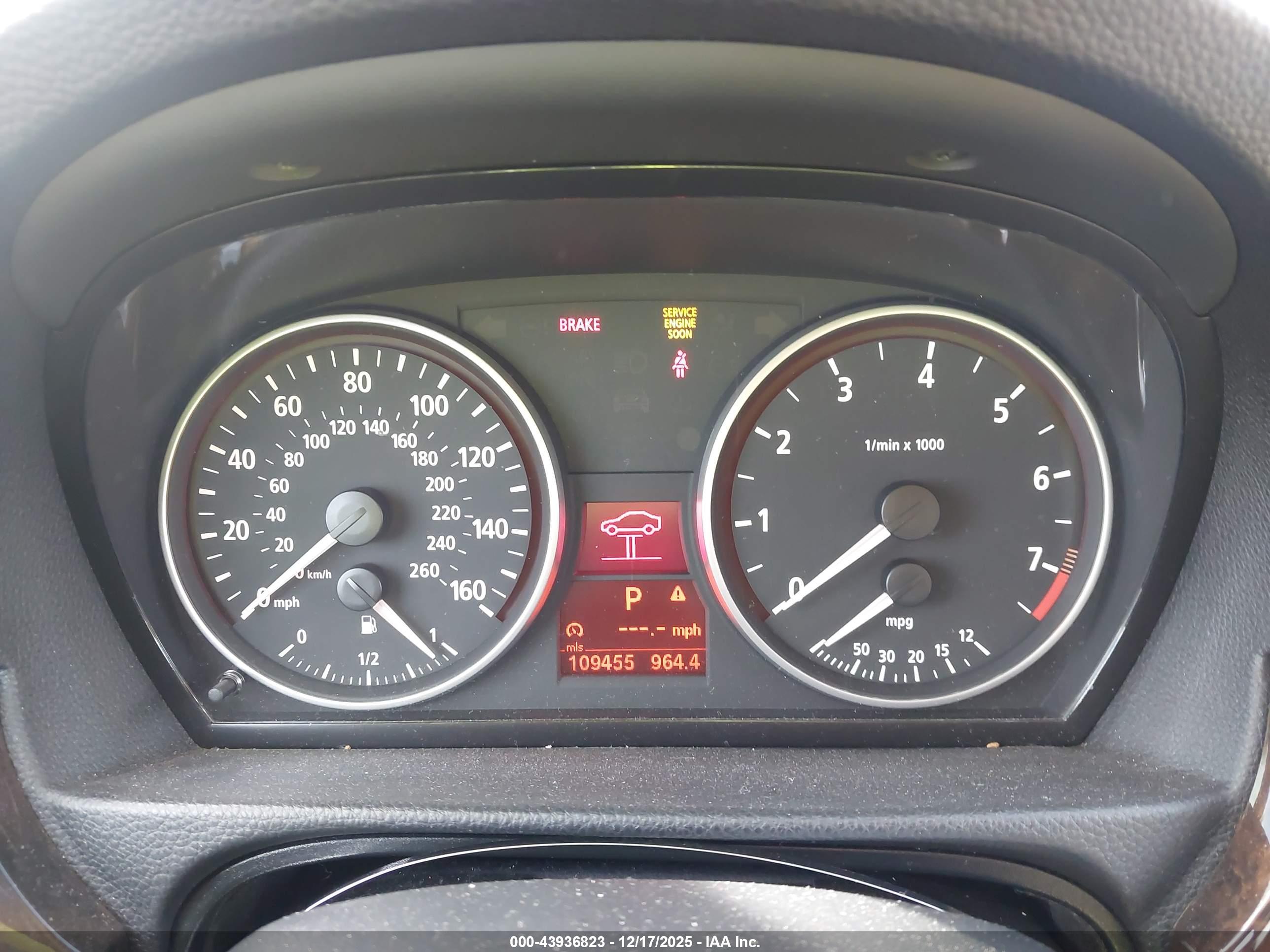 BMW 330I image 7