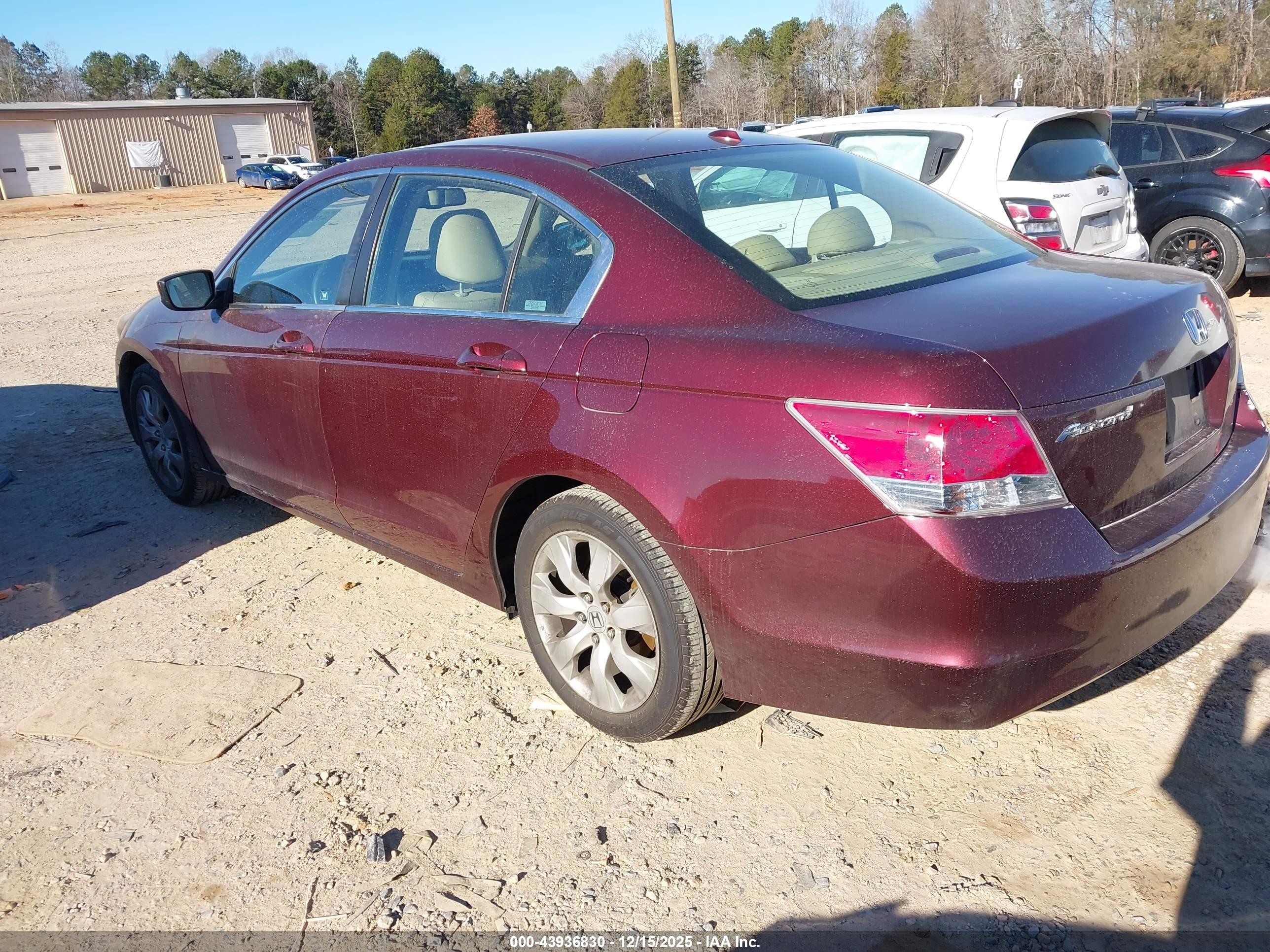 HONDA ACCORD image 3