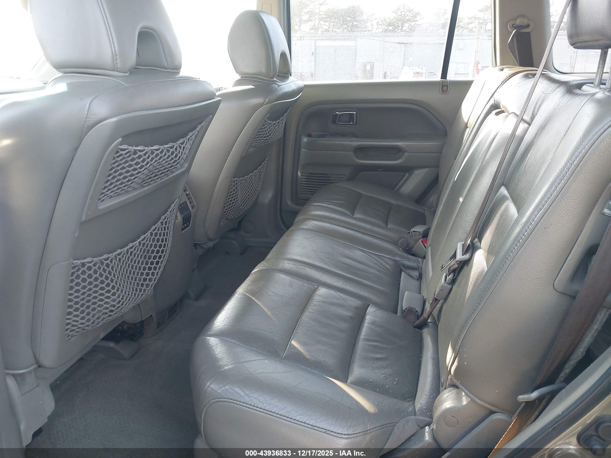 HONDA PILOT image 8