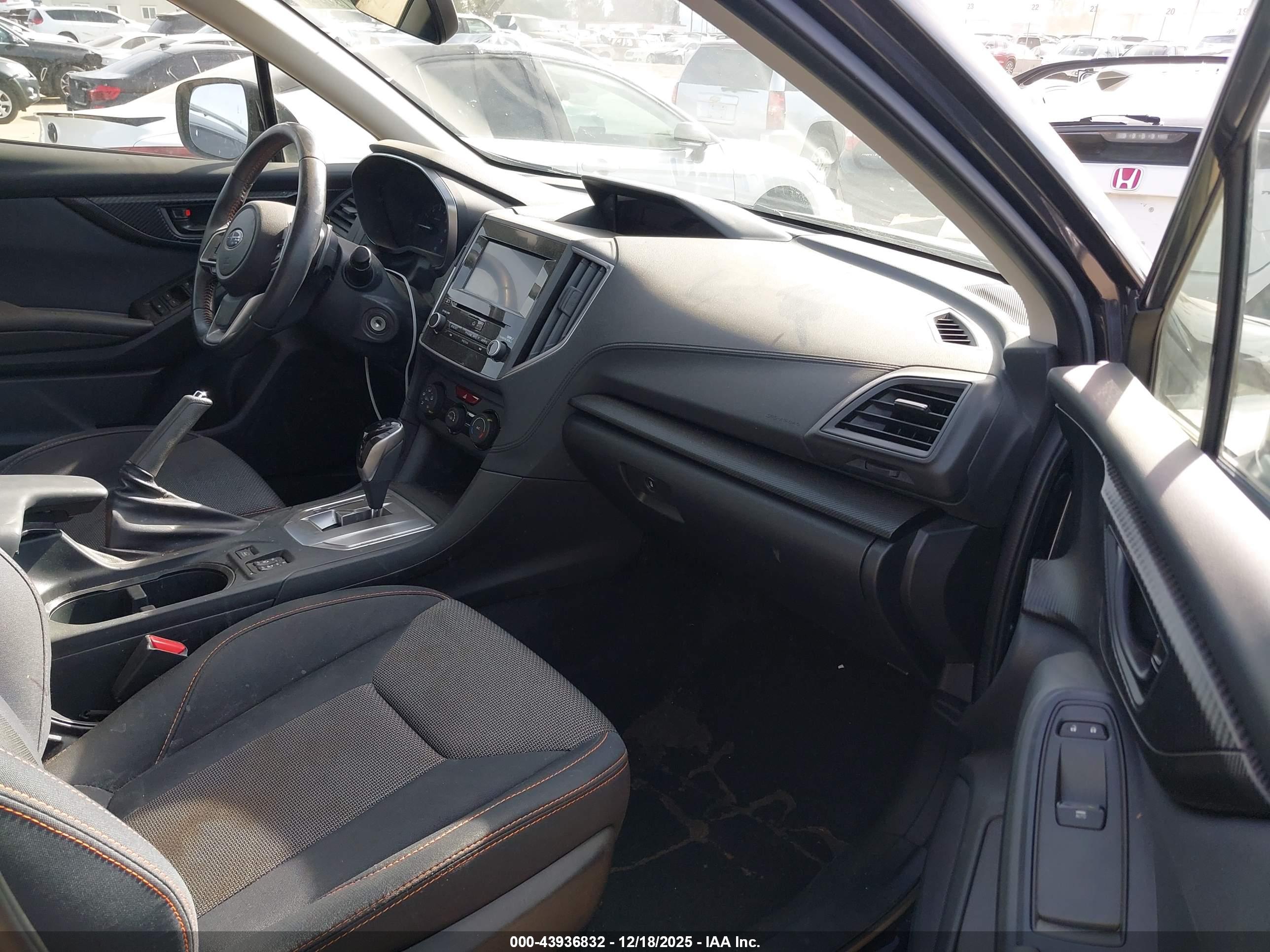 SUBARU CROSSTREK image 5