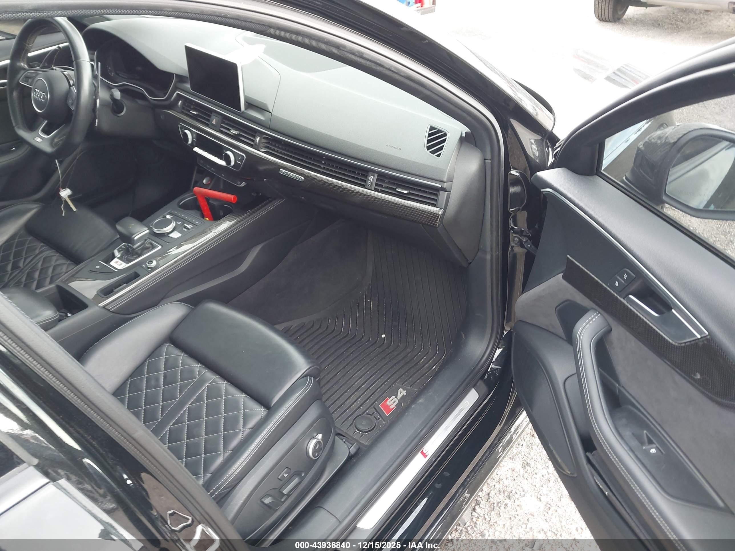 AUDI S4 image 5