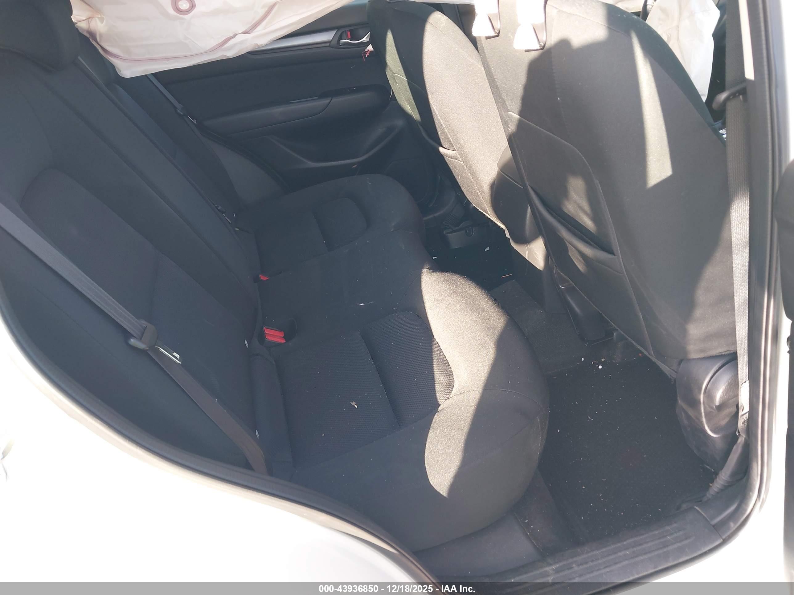 MAZDA CX-5 image 8