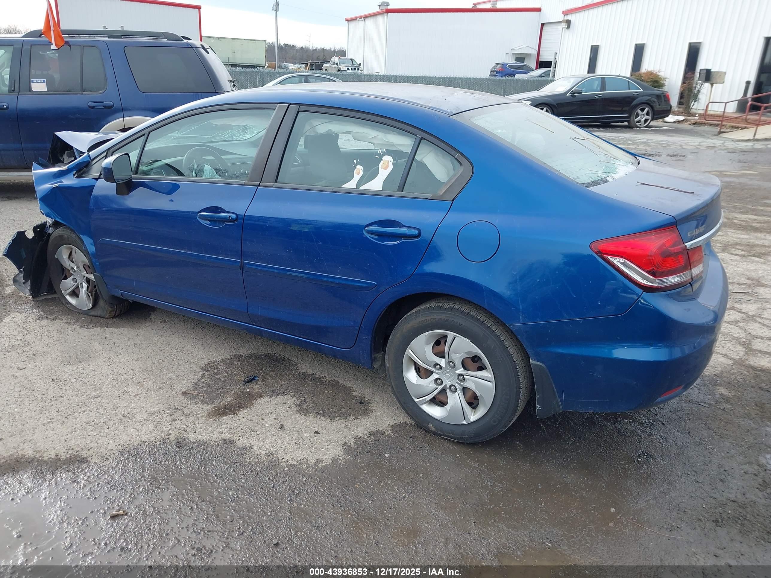 HONDA CIVIC image 3