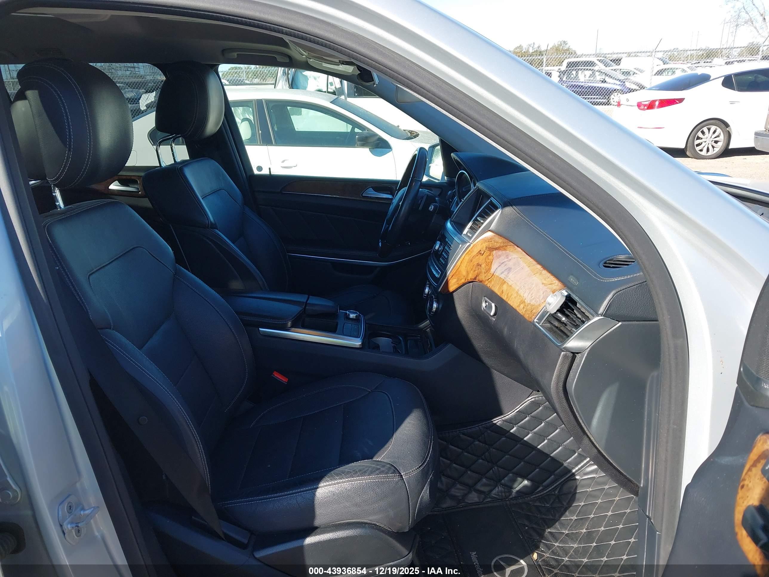 MERCEDES-BENZ GL image 5