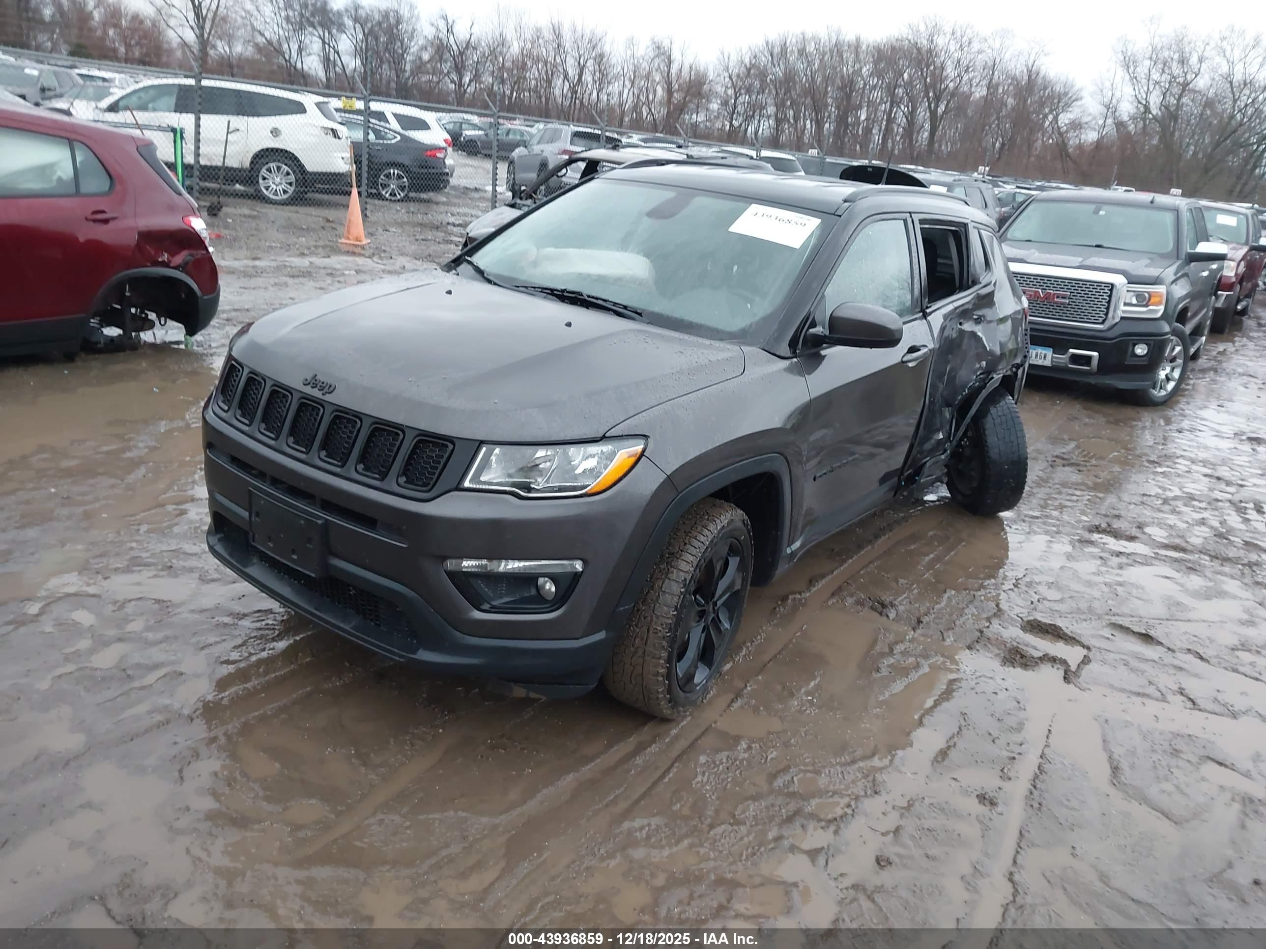 JEEP COMPASS image 2