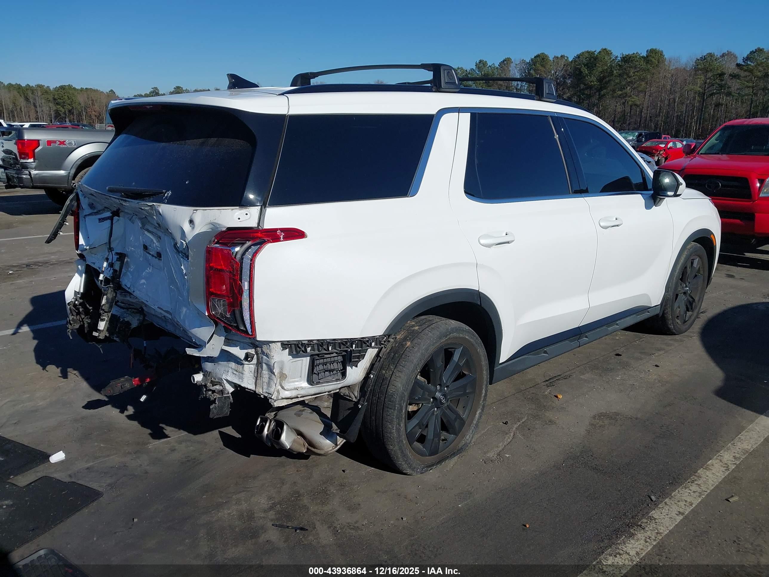 HYUNDAI PALISADE image 4