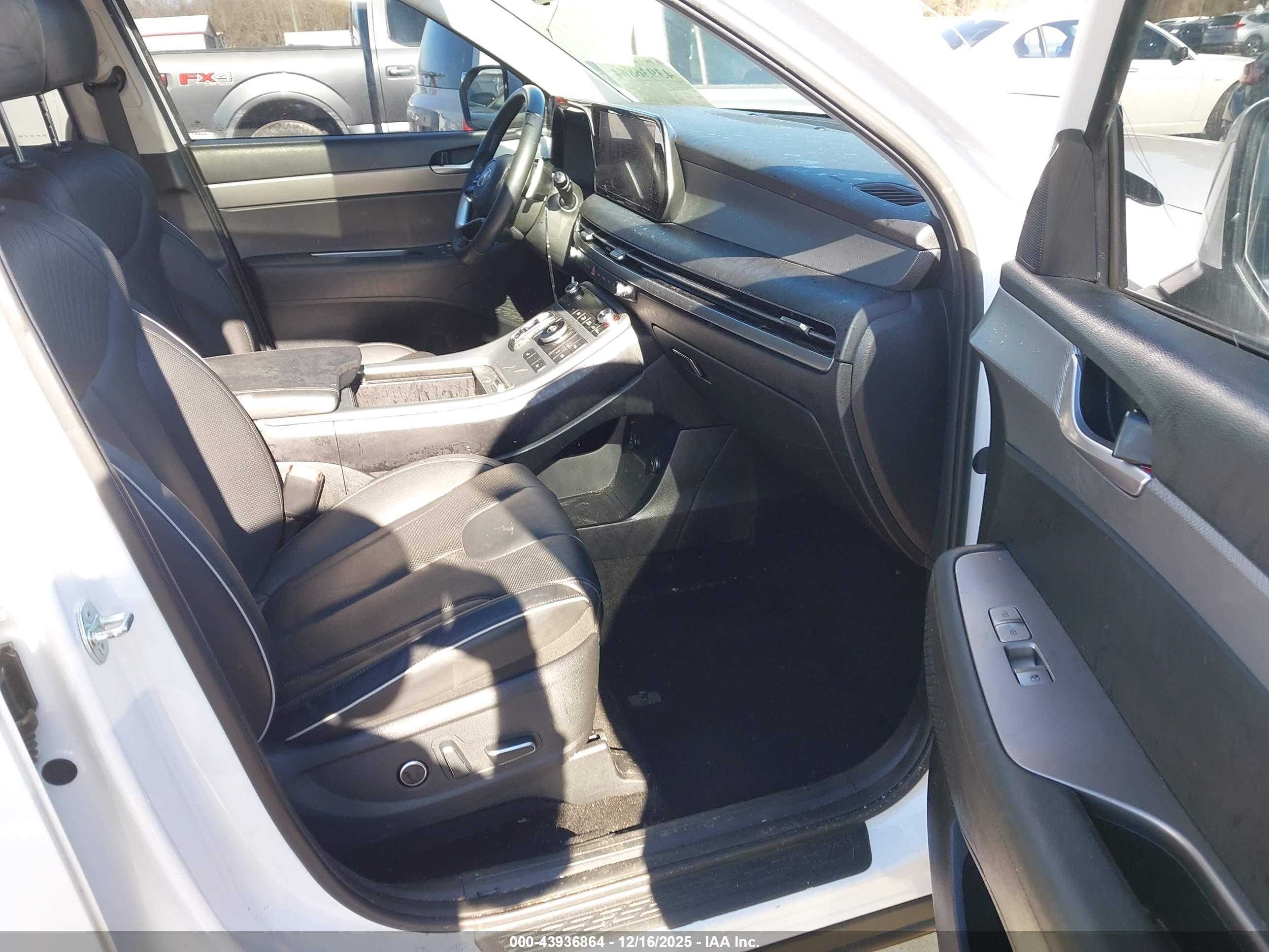 HYUNDAI PALISADE image 5